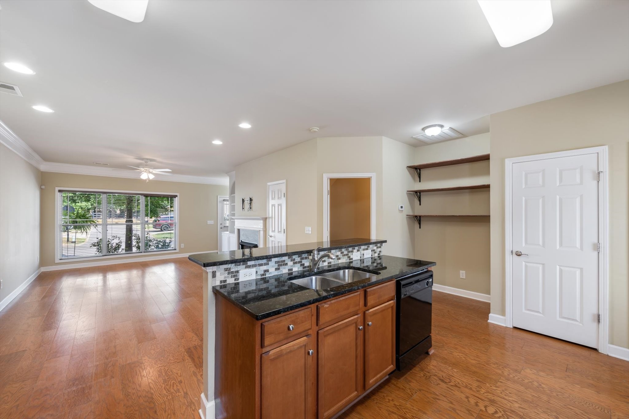 2812 Ruland Pl