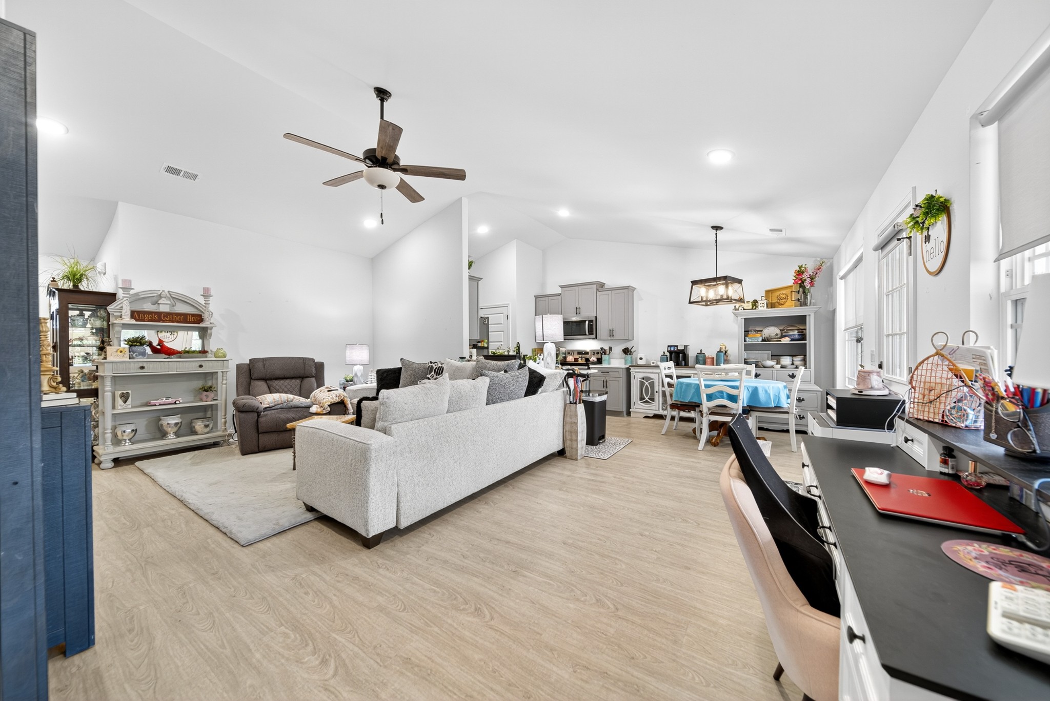 3013 Longview Ct