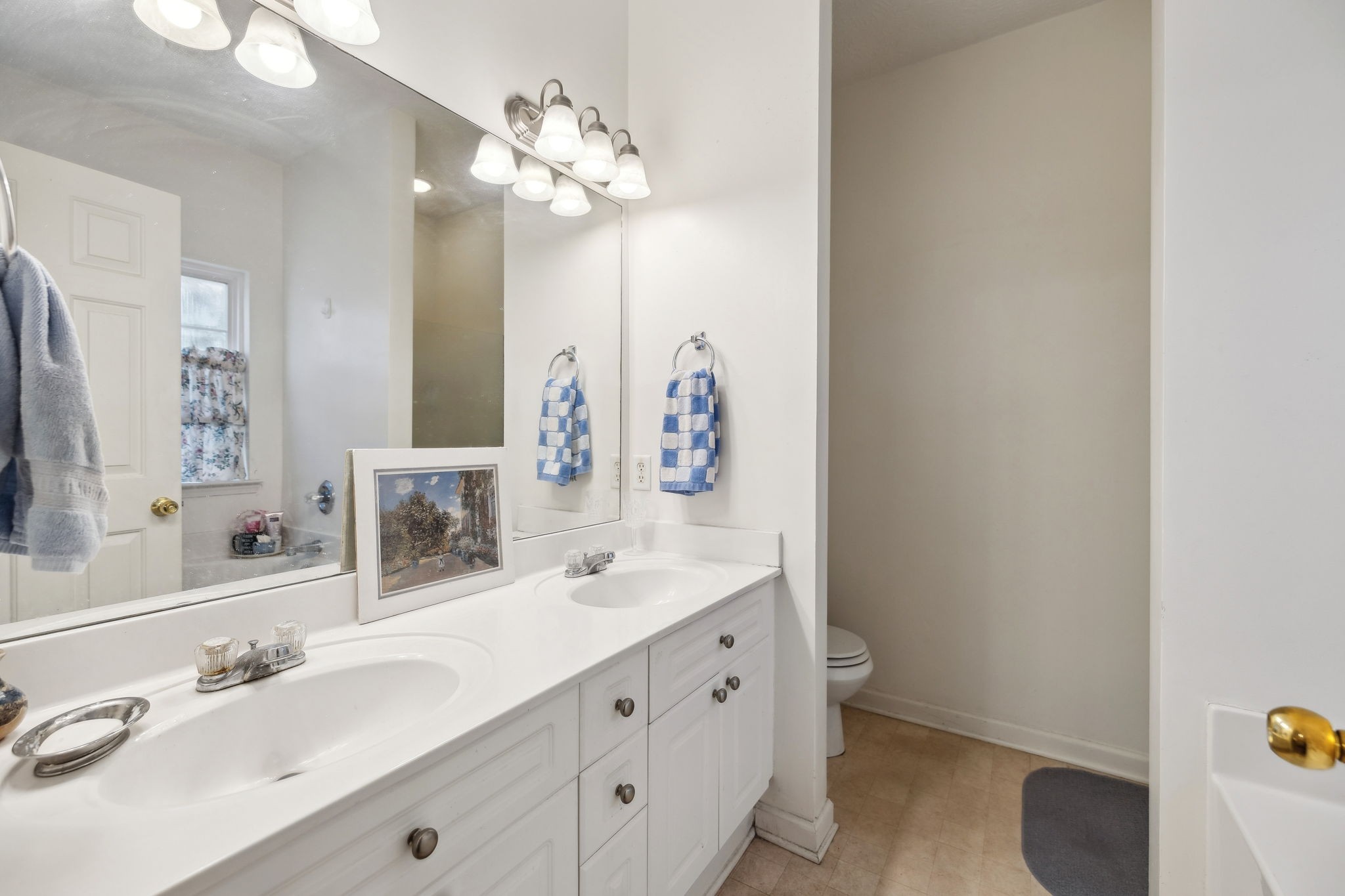 2165 Loudenslager Dr