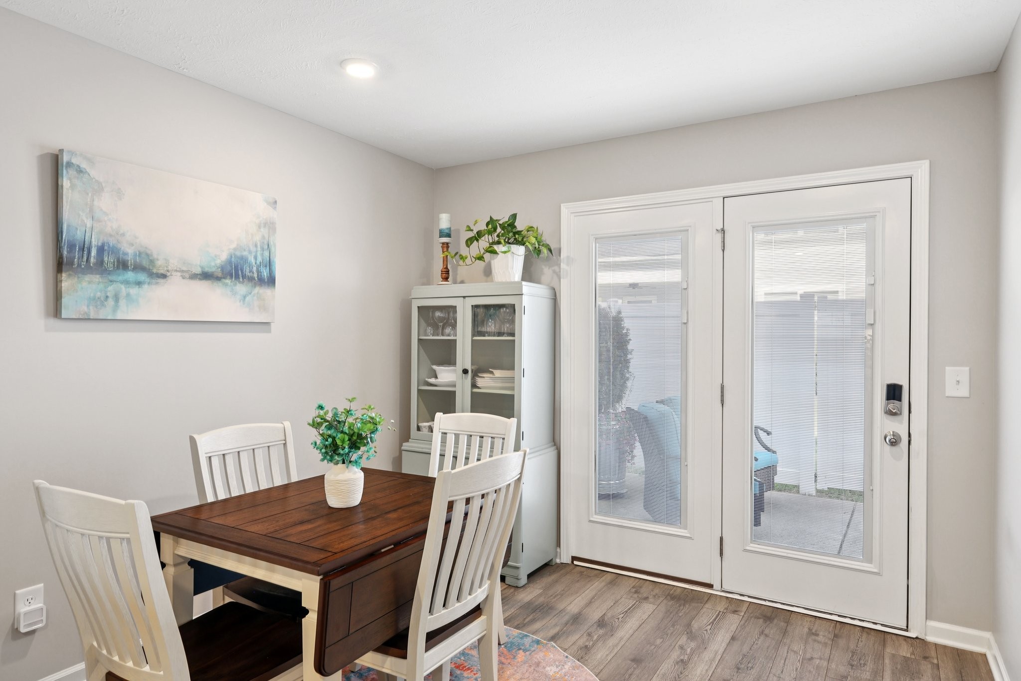 1633 Calypso Dr