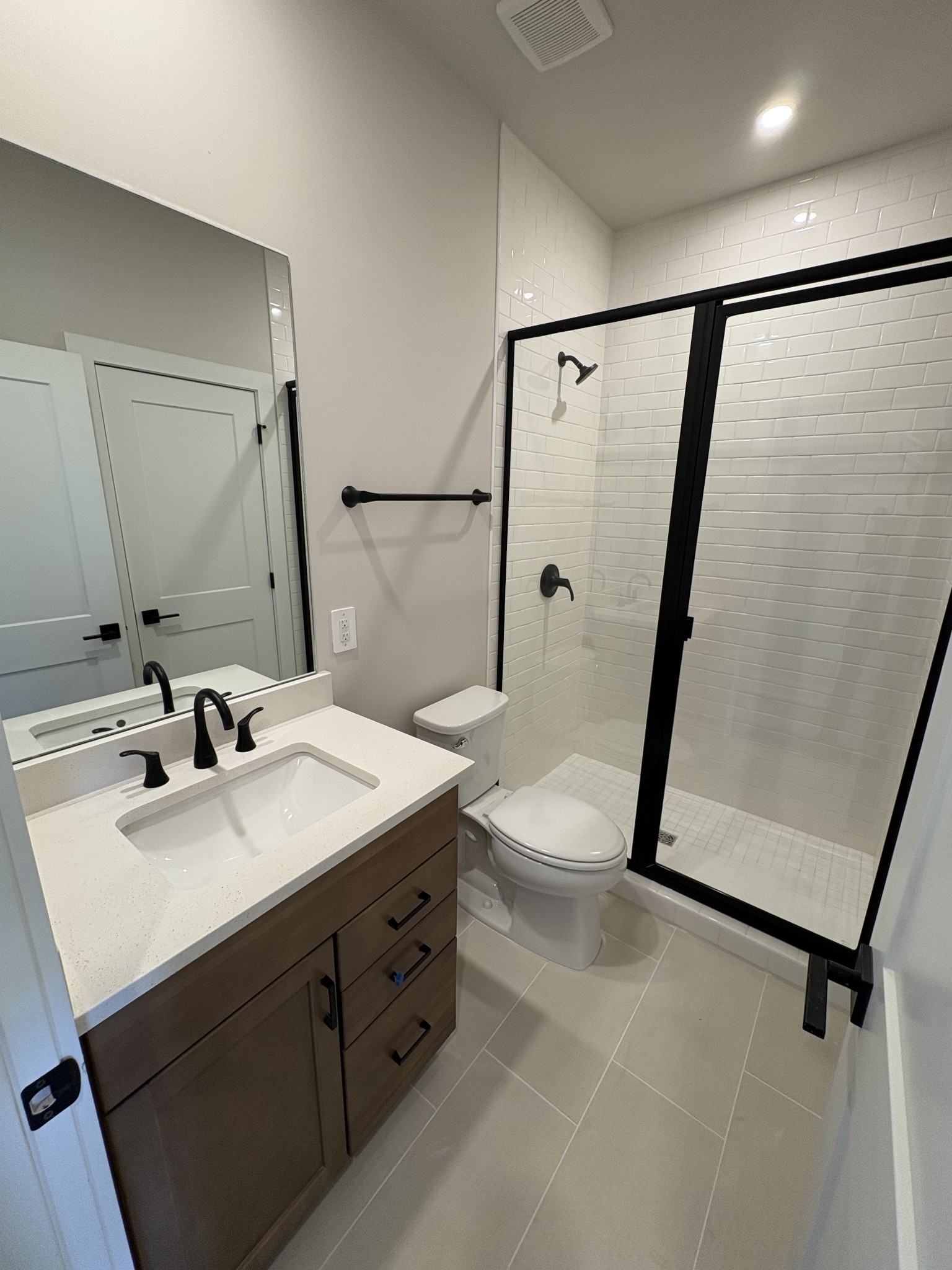 2615 Wilkinson Pike Unit: 1204