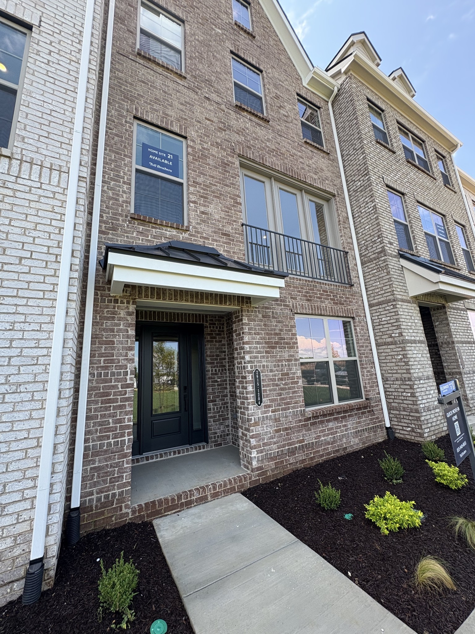 2615 Wilkinson Pike Unit: 1204