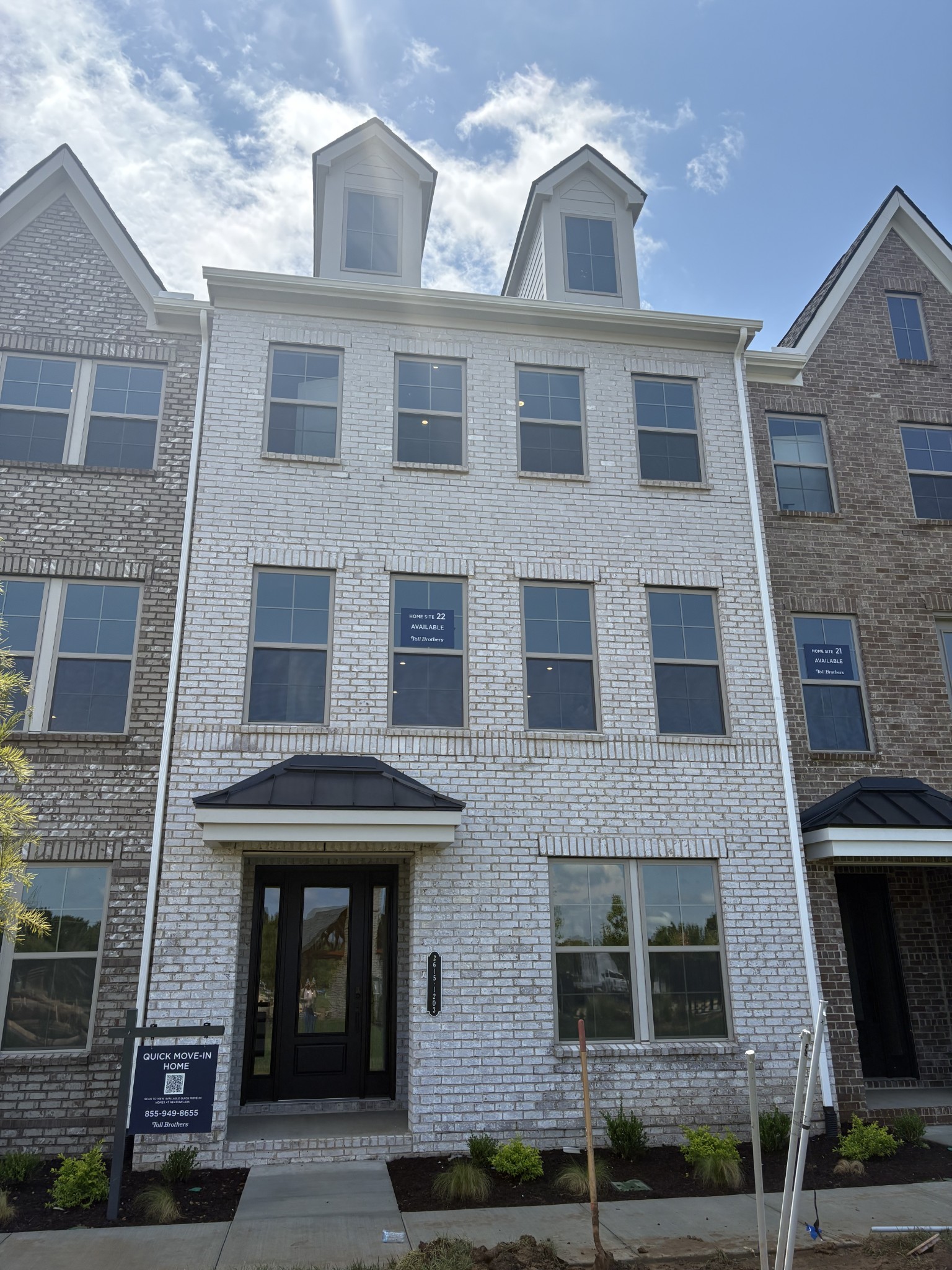 2615 Wilkinson Pike Unit: 1203