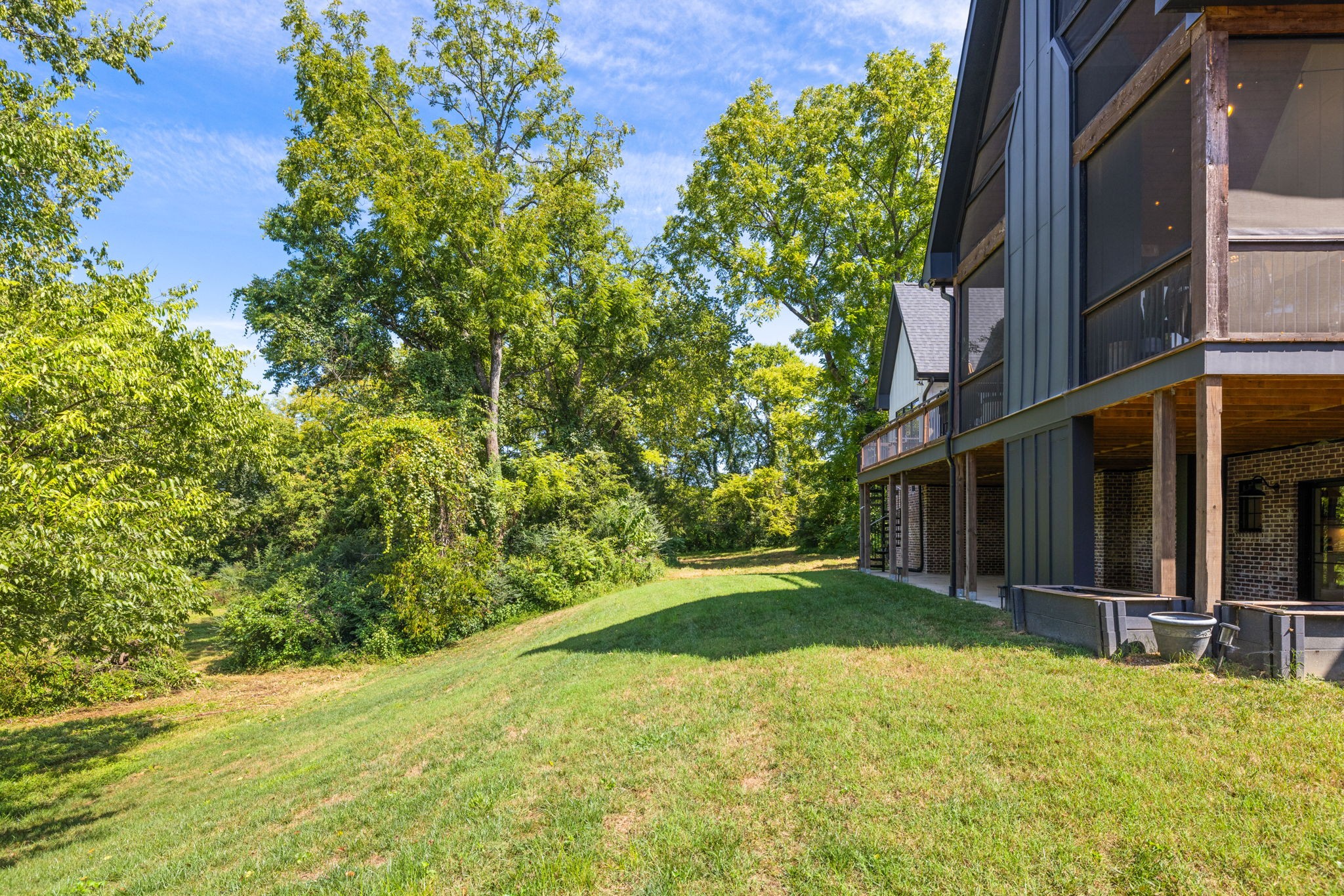3078 Allenwood Dr