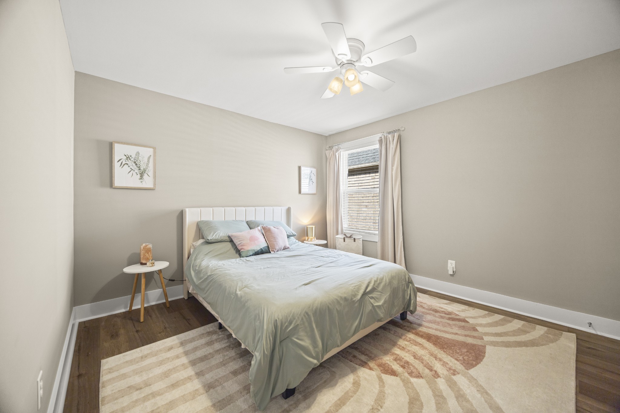 4962 Napoli Dr