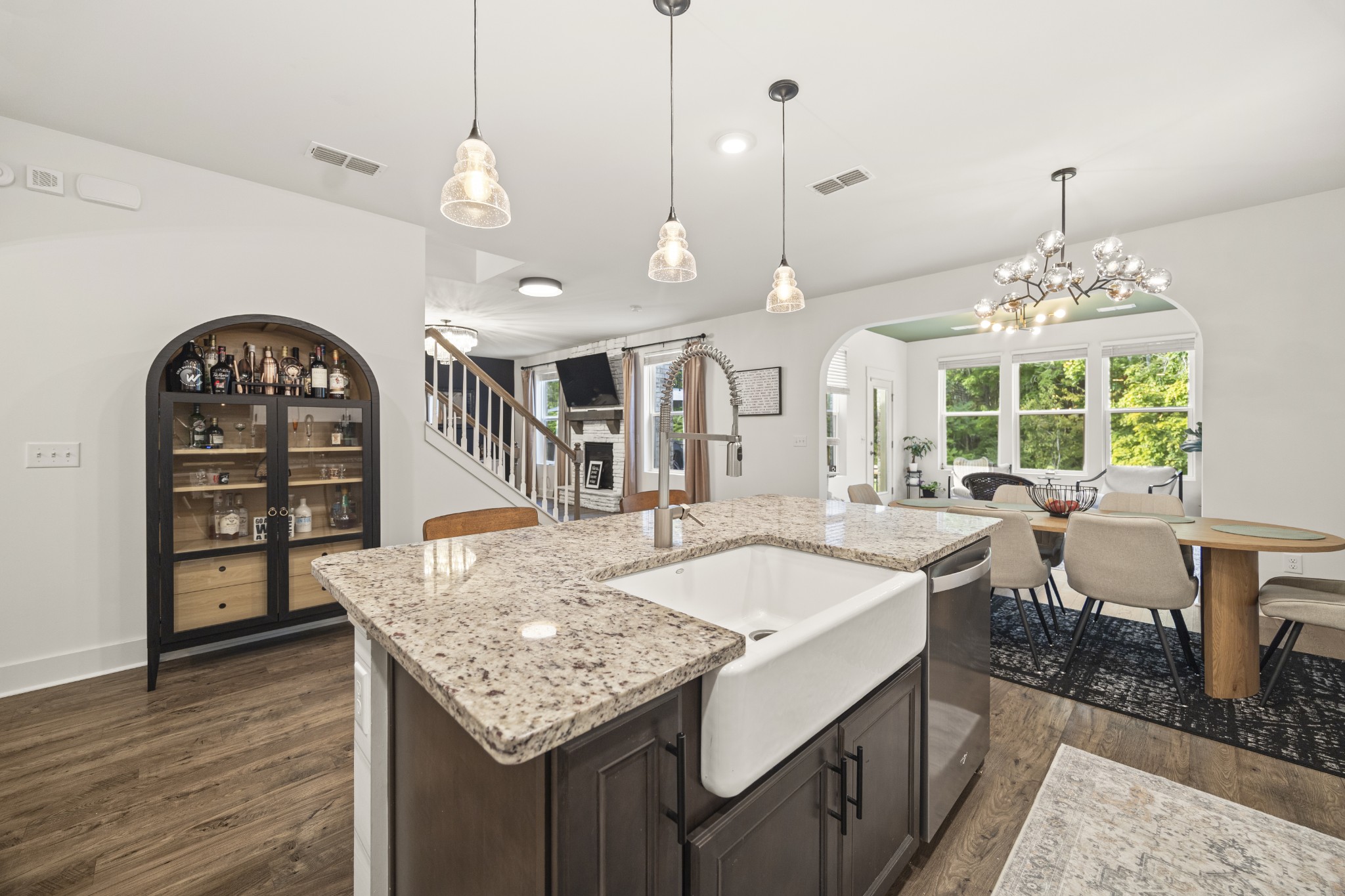 4962 Napoli Dr