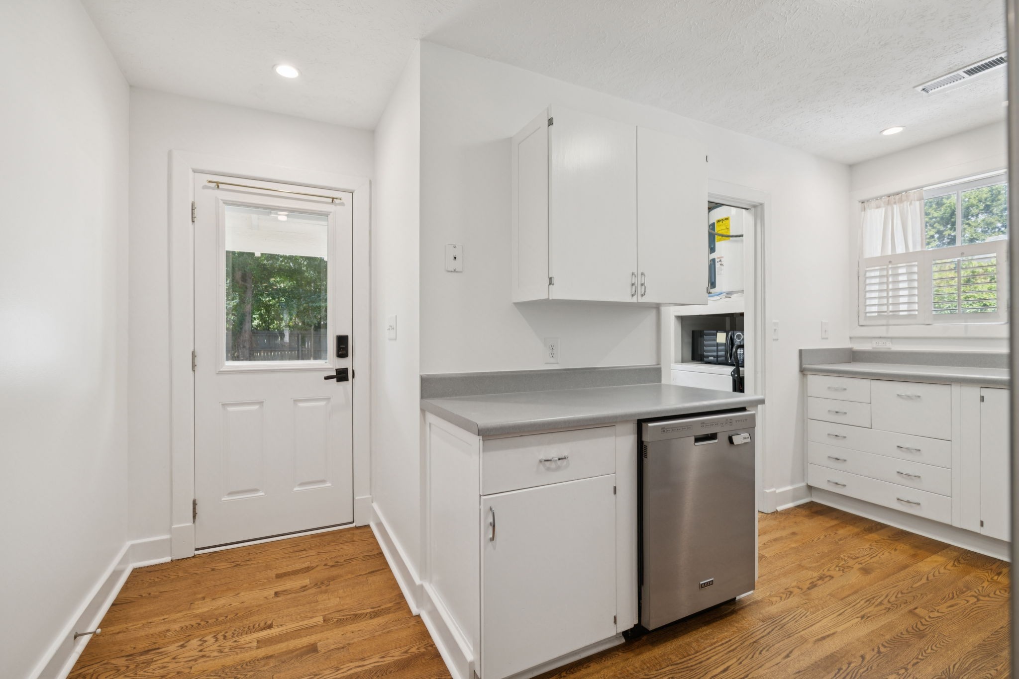 111 Old Liberty Pike Unit: B
