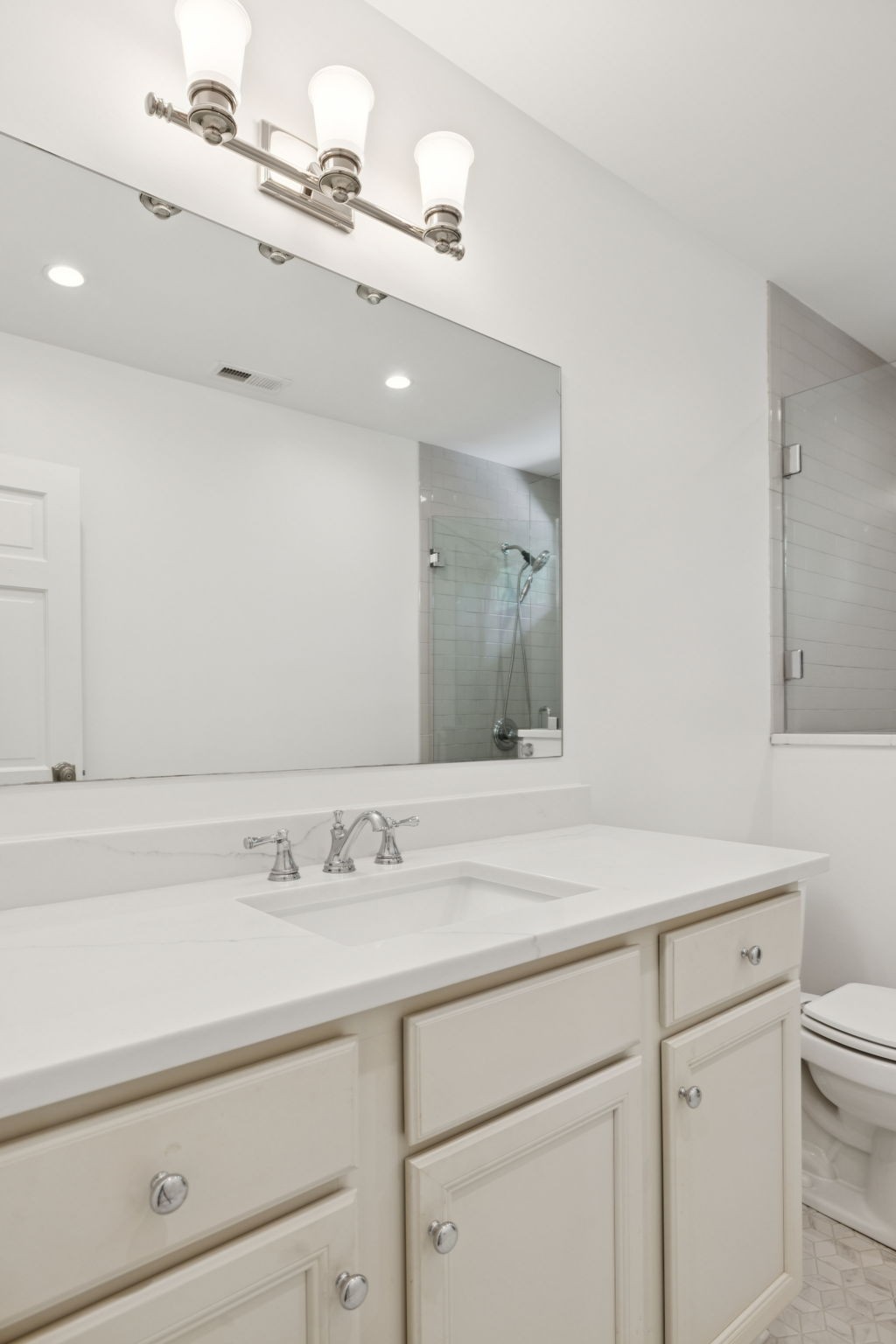 111 Old Liberty Pike Unit: B