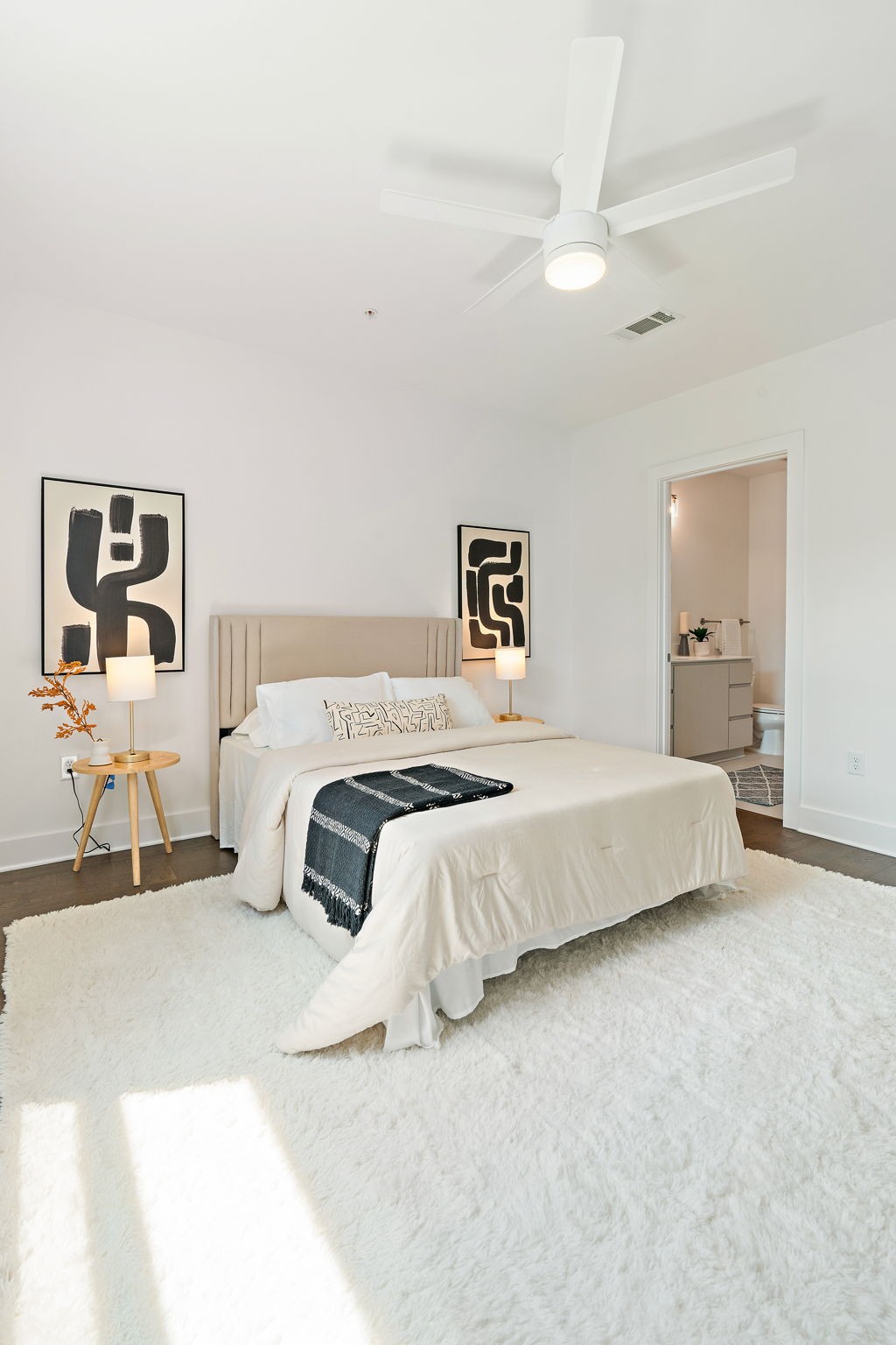1260 Martin St Unit: 301