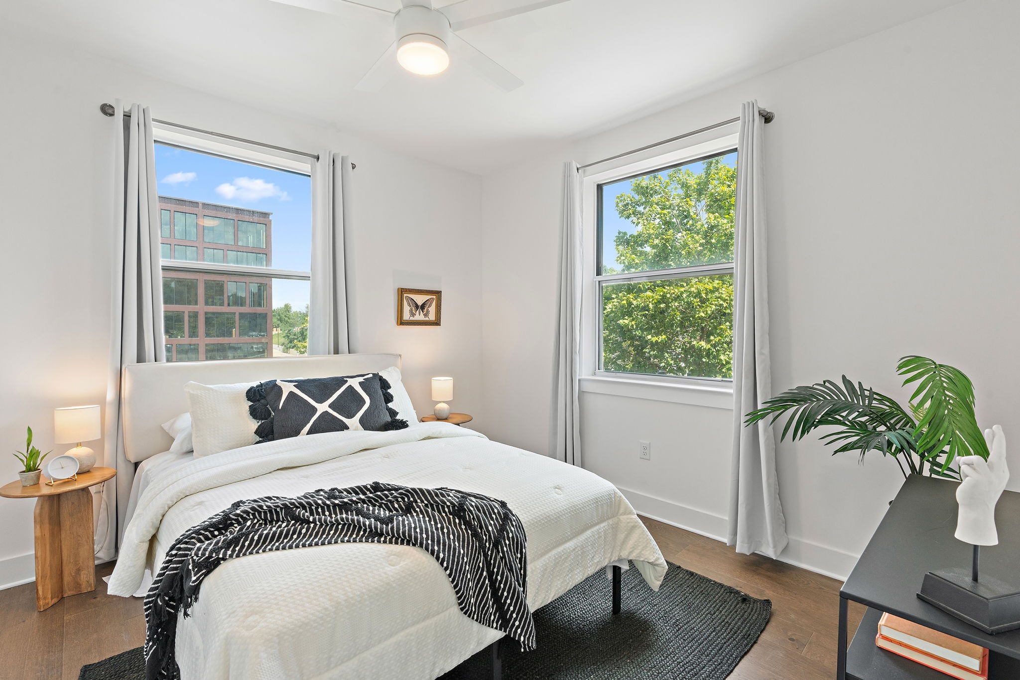 1260 Martin St Unit: 301