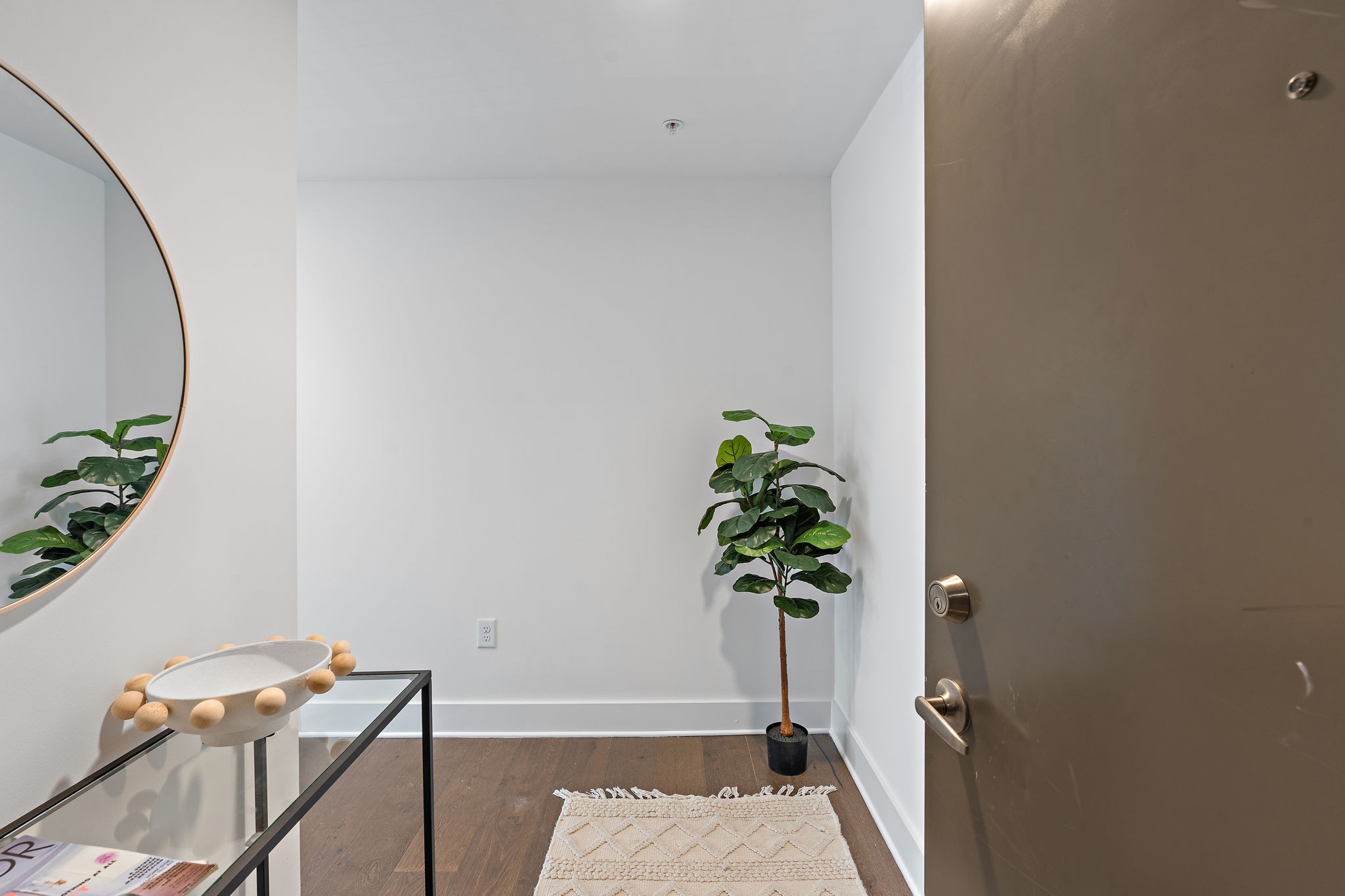 1260 Martin St Unit: 301