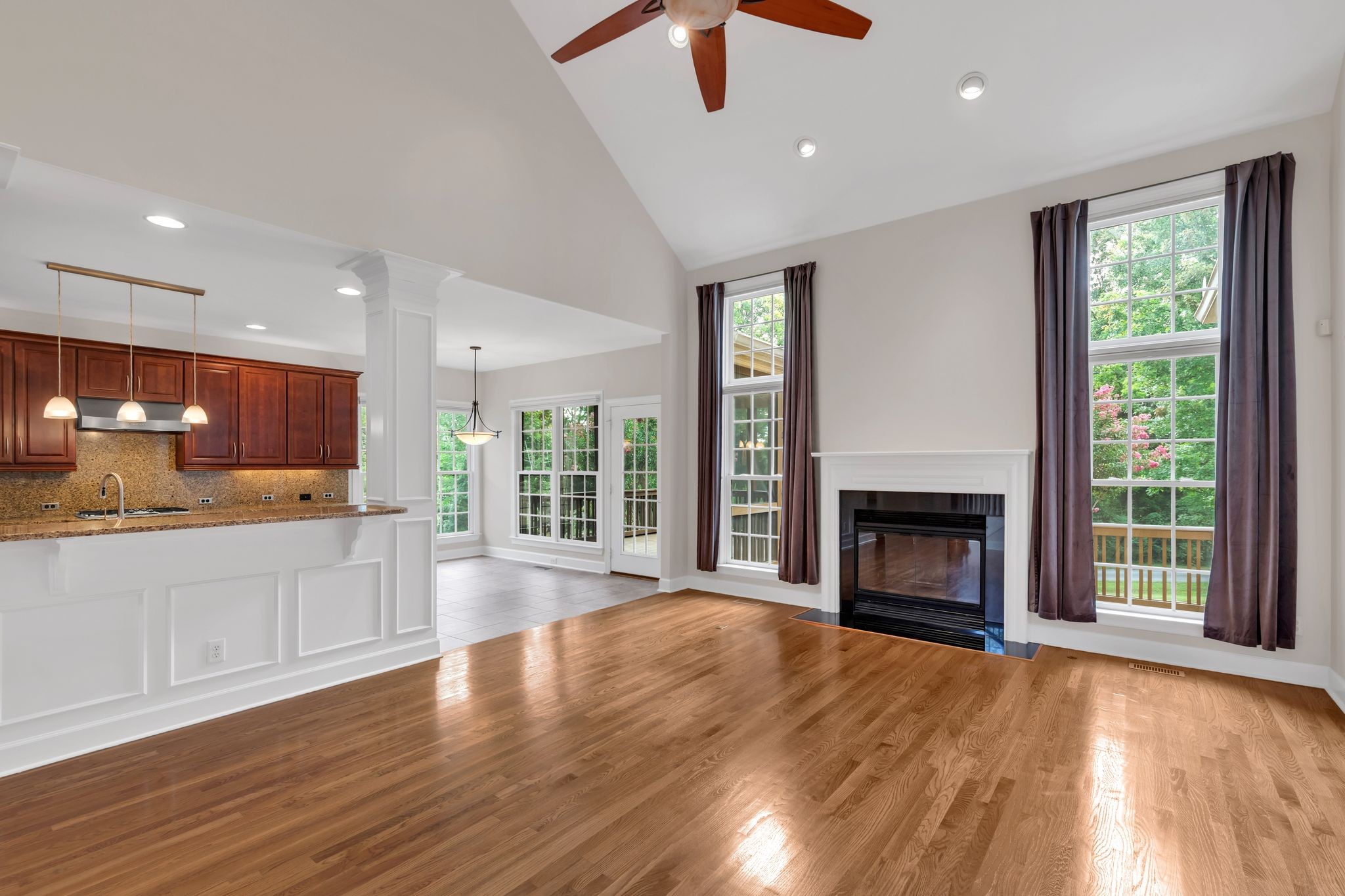 429 Caledonian Ct