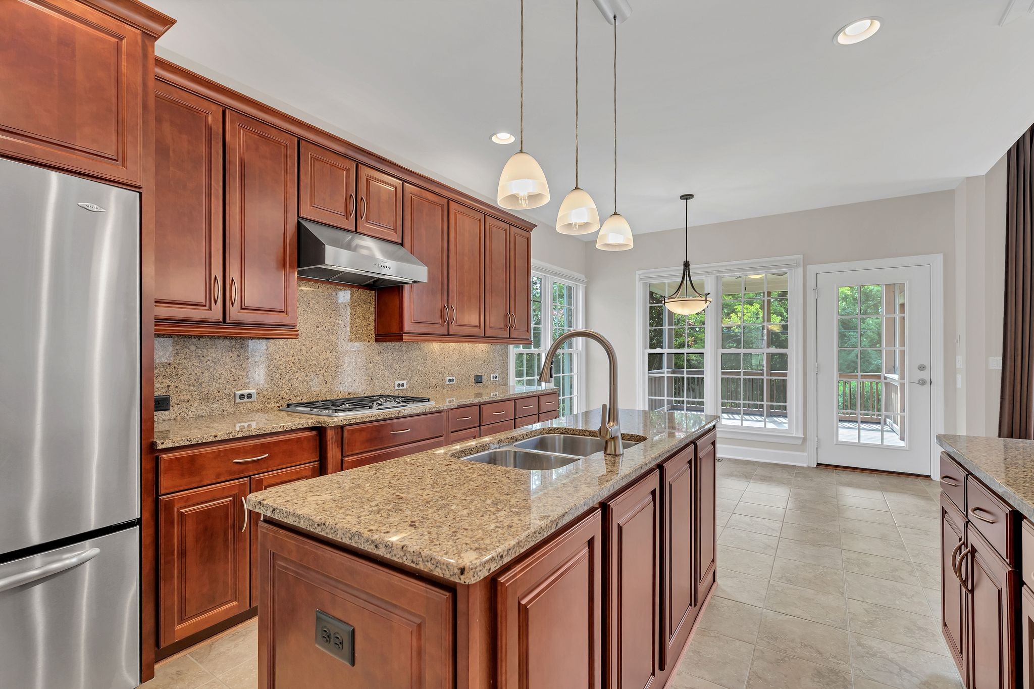 429 Caledonian Ct