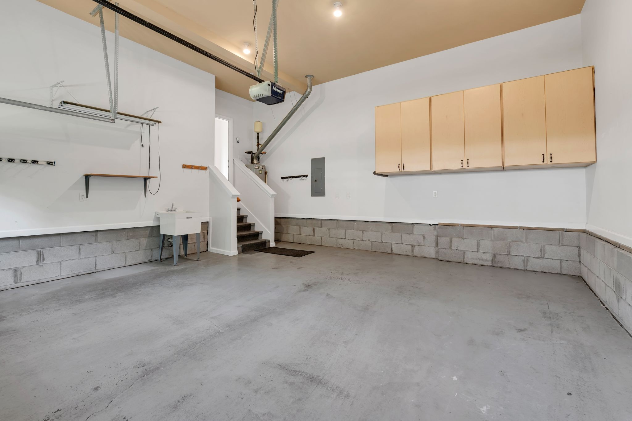 429 Caledonian Ct