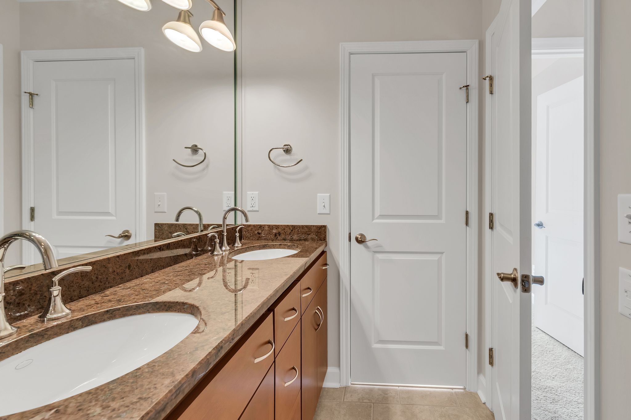 429 Caledonian Ct