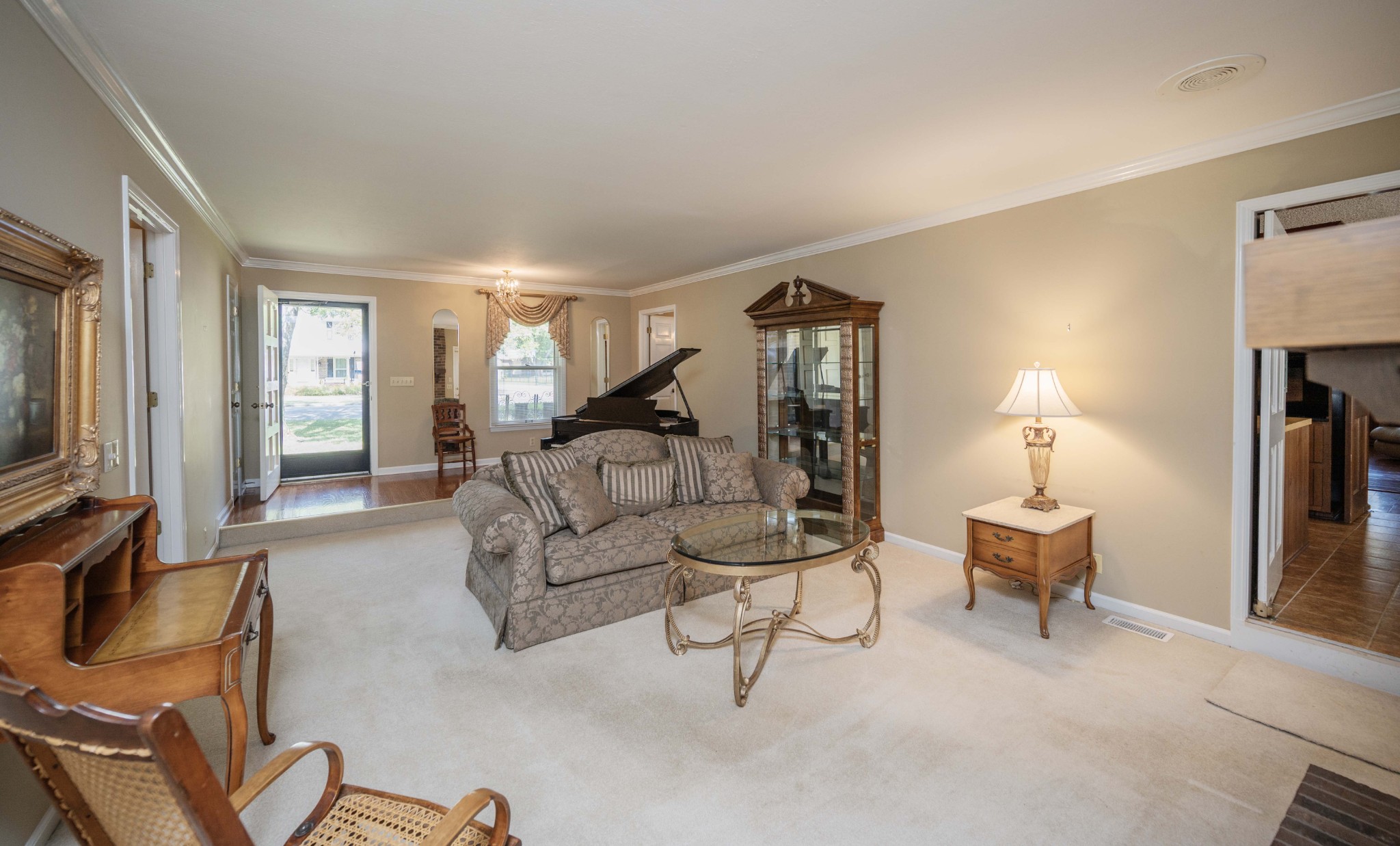 2250 Wiltshire Dr