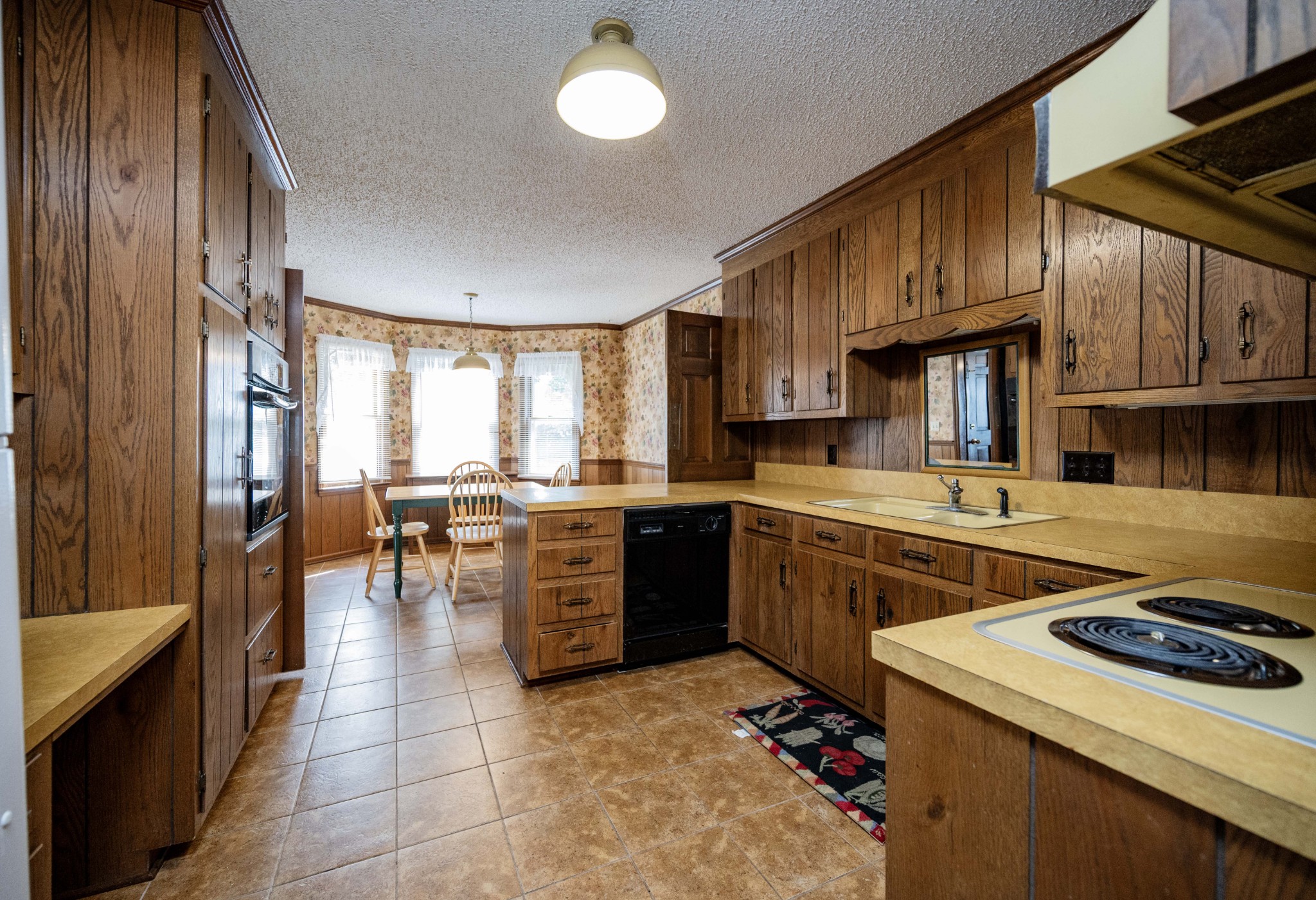 2250 Wiltshire Dr