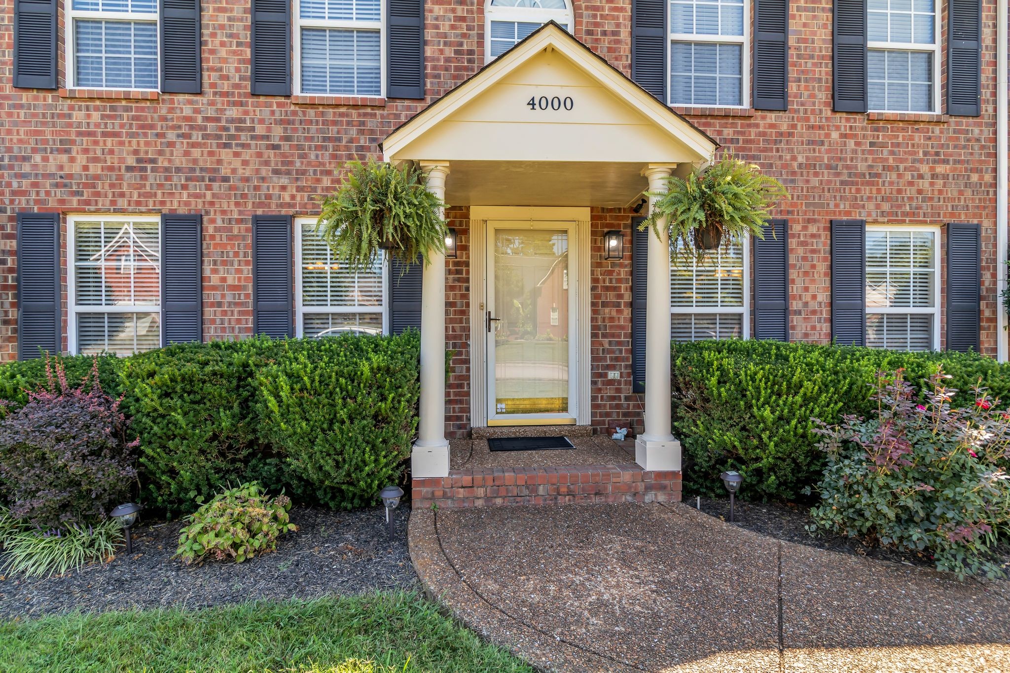 4000 Claude Dr
