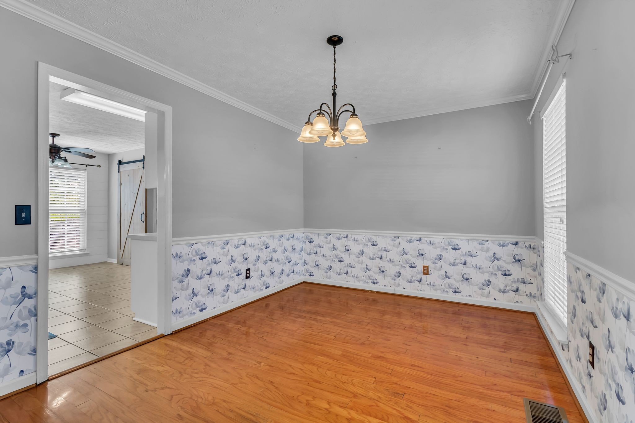 4000 Claude Dr