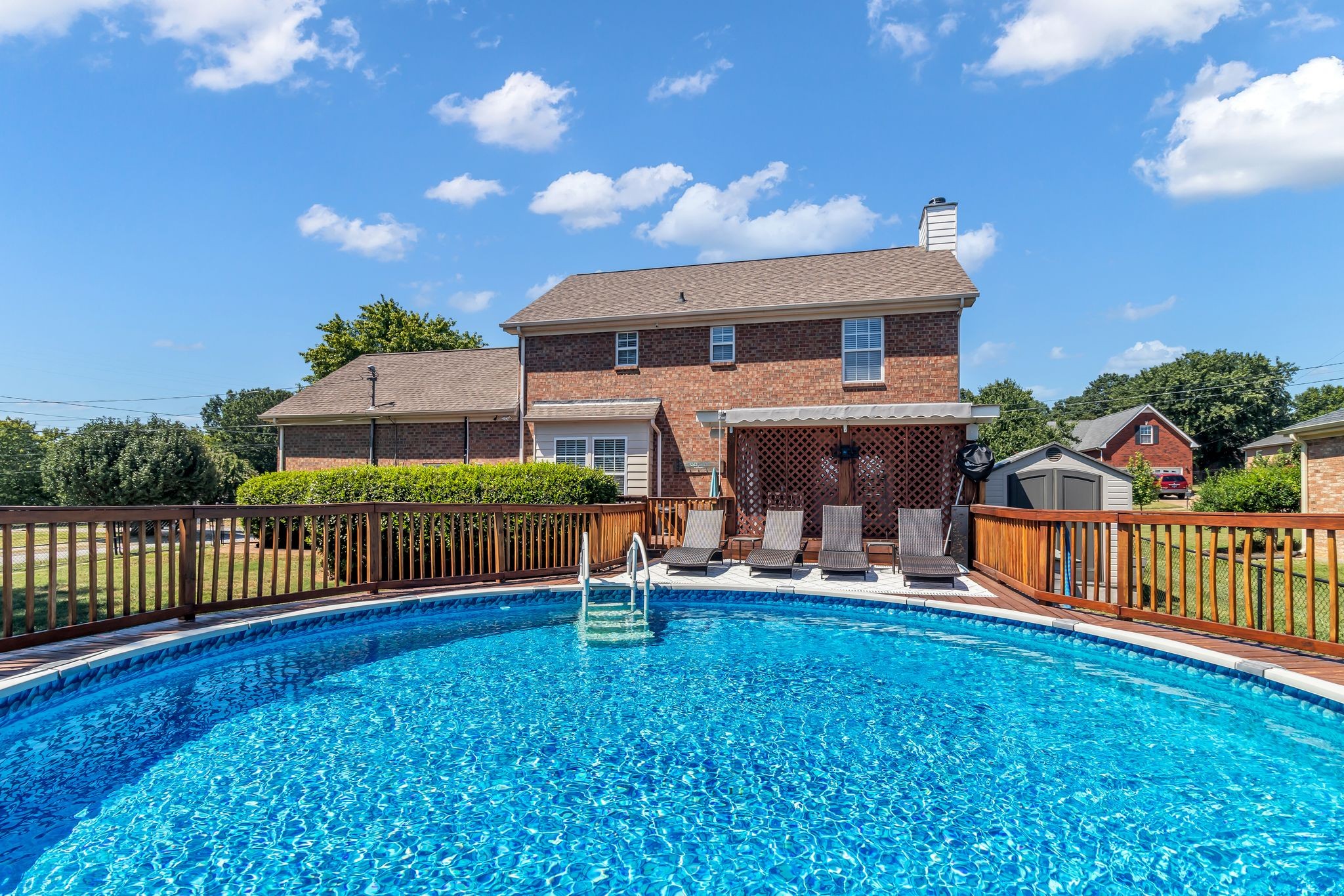4000 Claude Dr