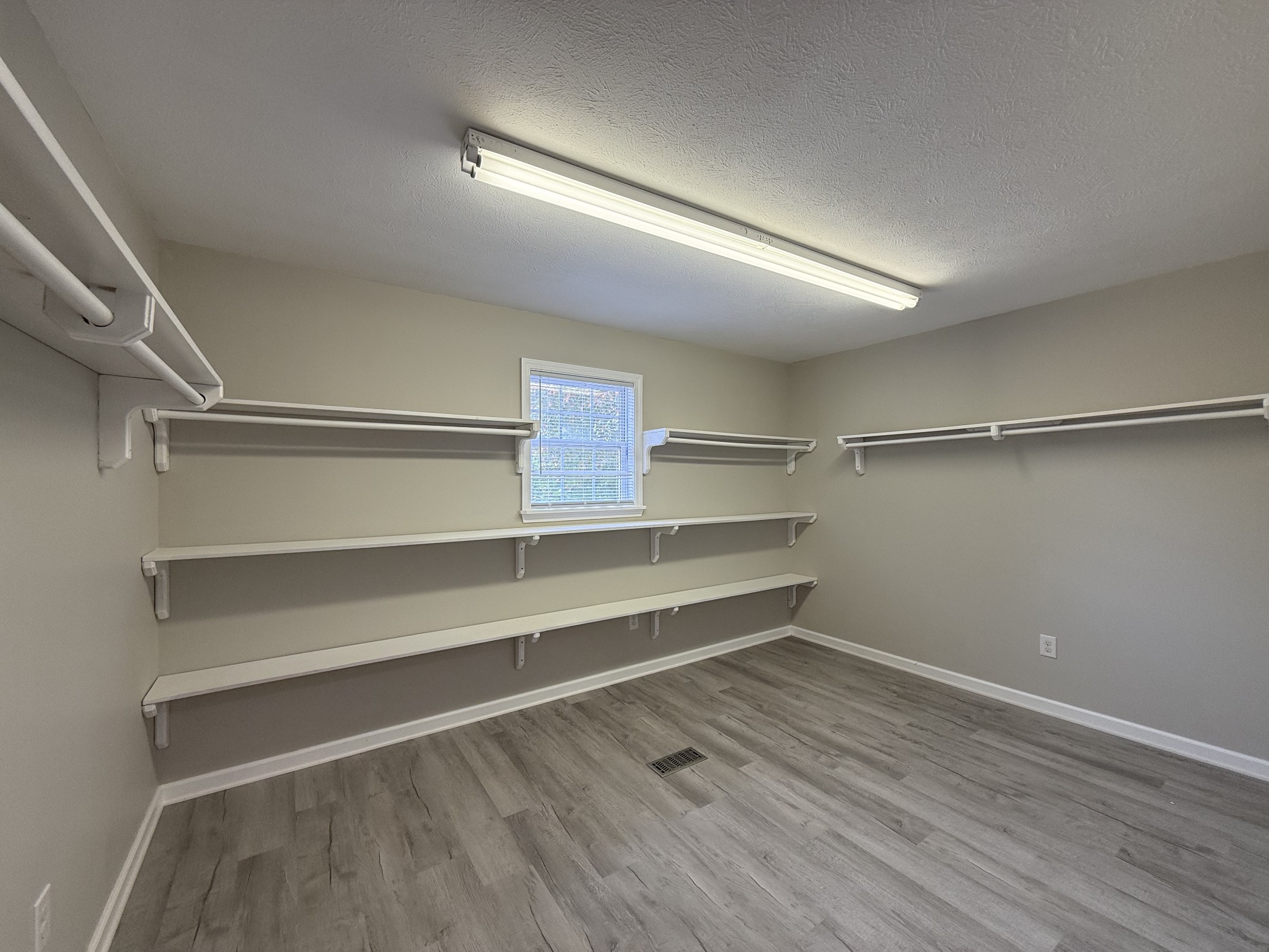 2850 Jeanette Holladay Rd