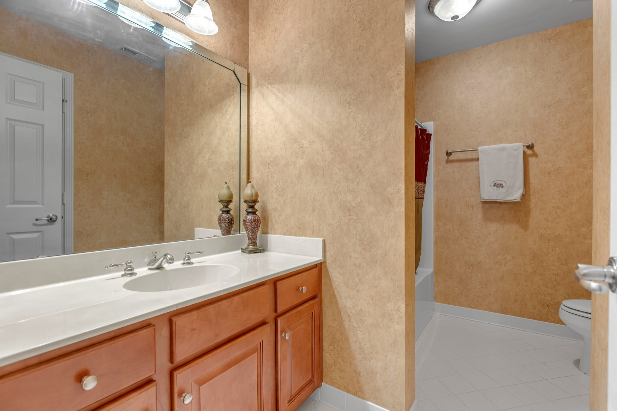 1833 Brentwood Pointe