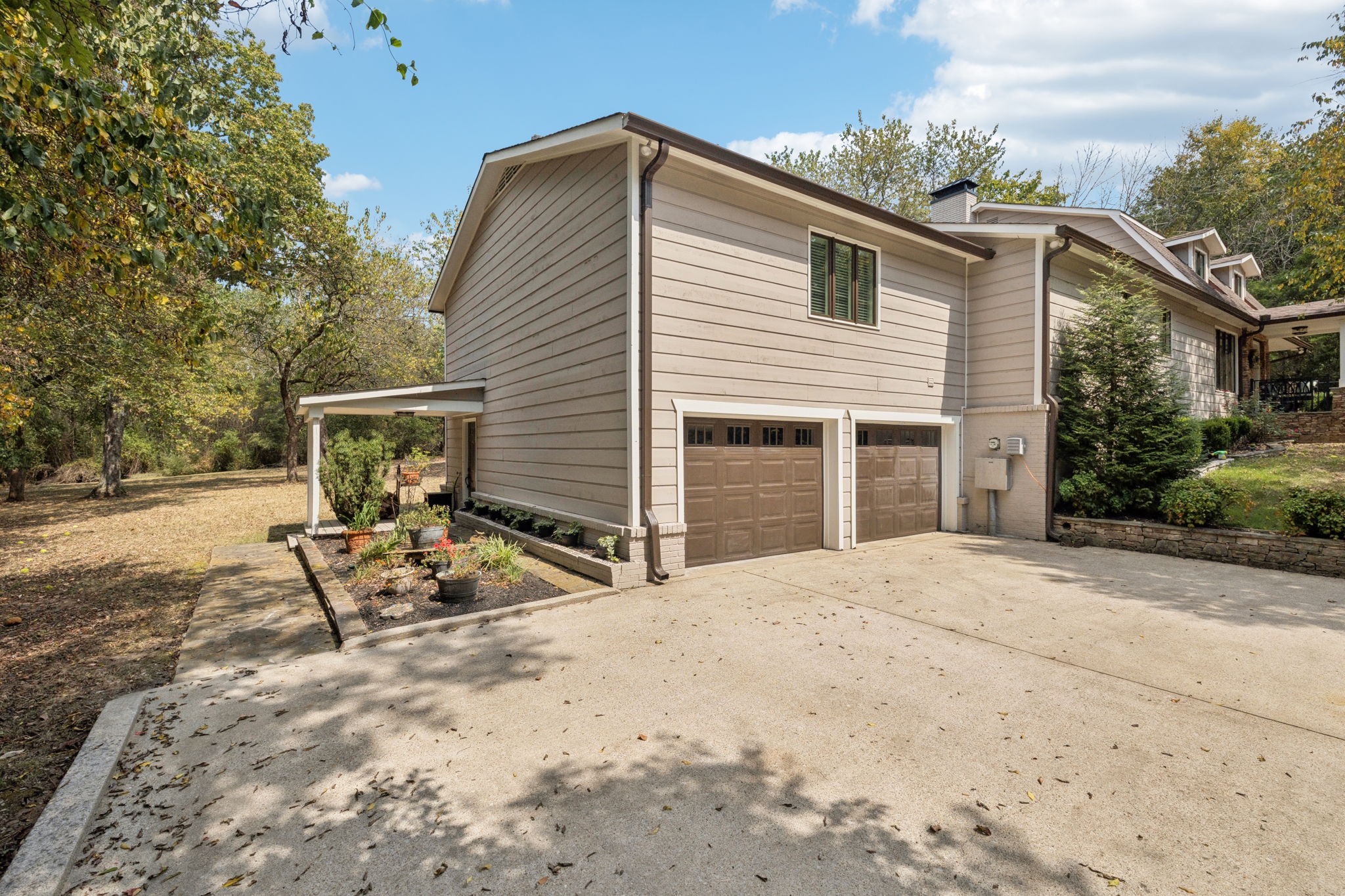 1004 Perkins Ln