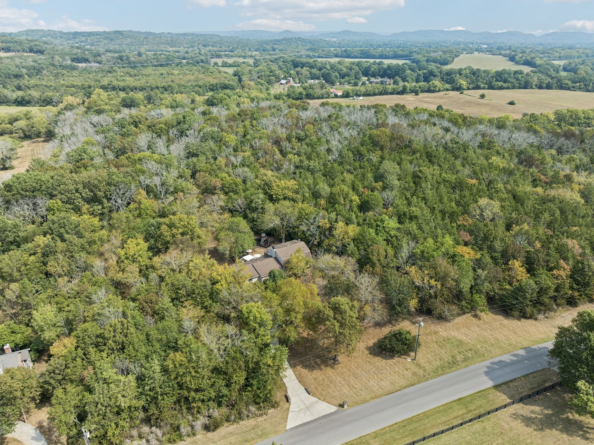 1004 Perkins Ln