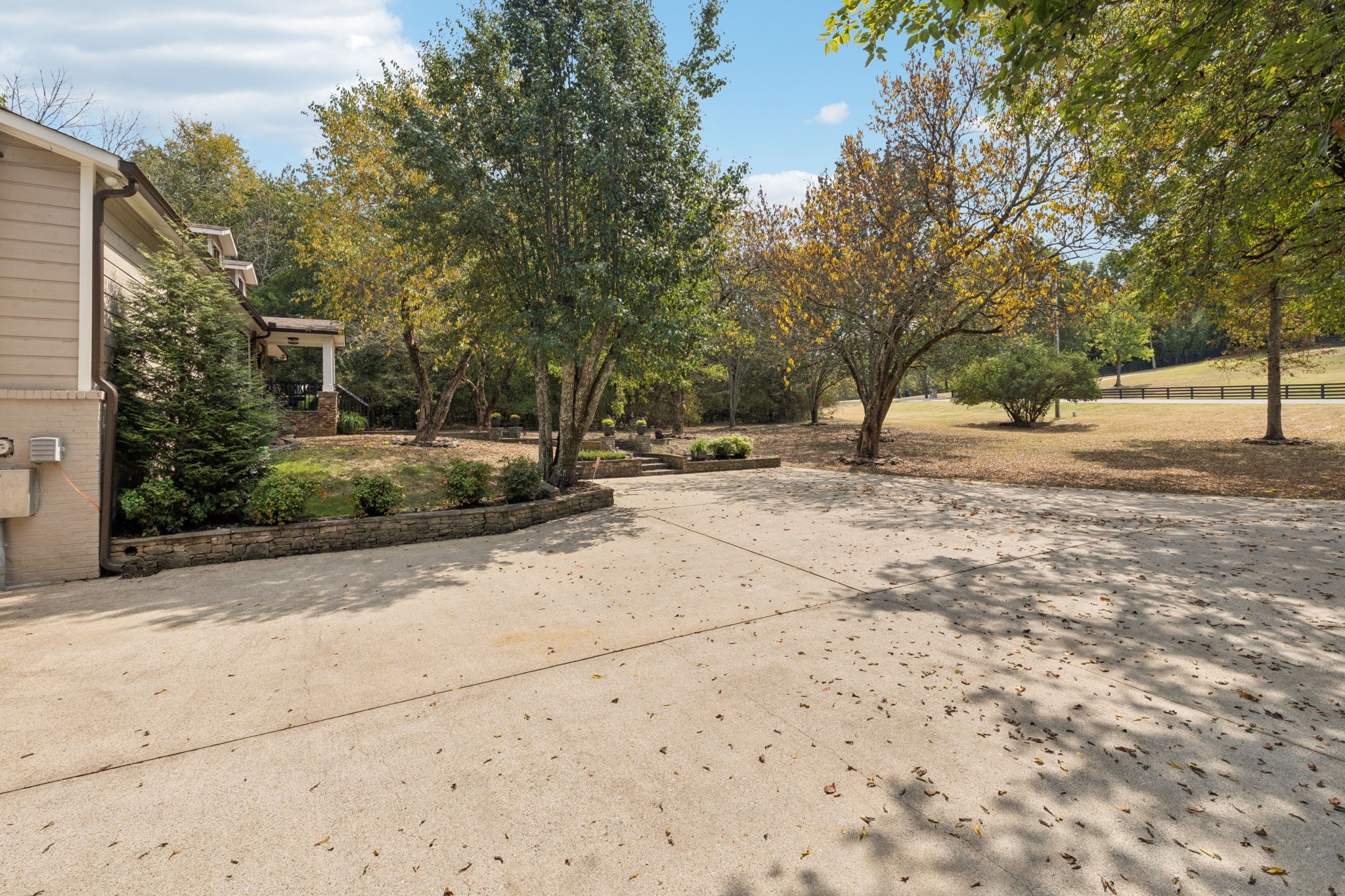 1004 Perkins Ln