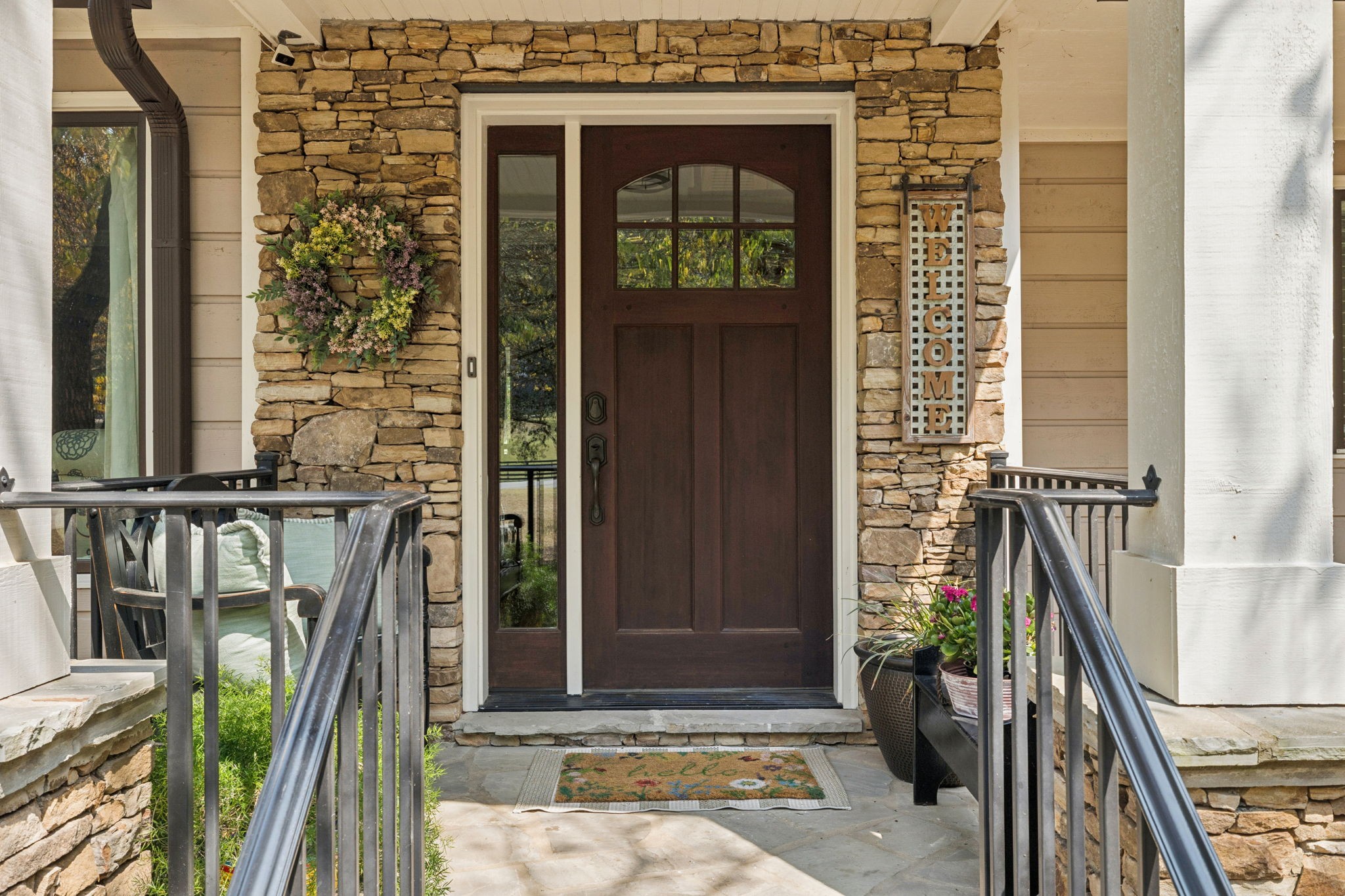 1004 Perkins Ln