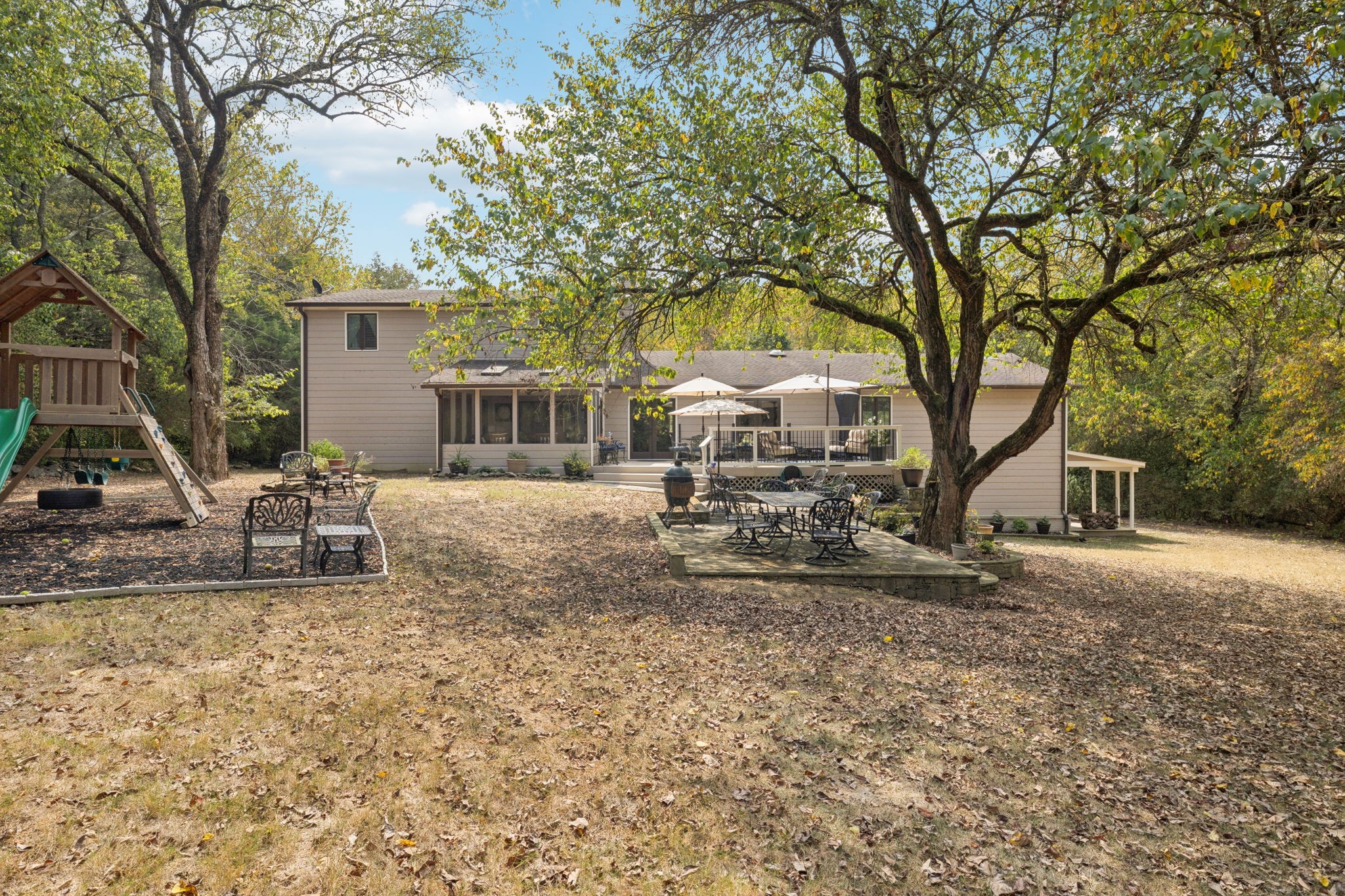 1004 Perkins Ln