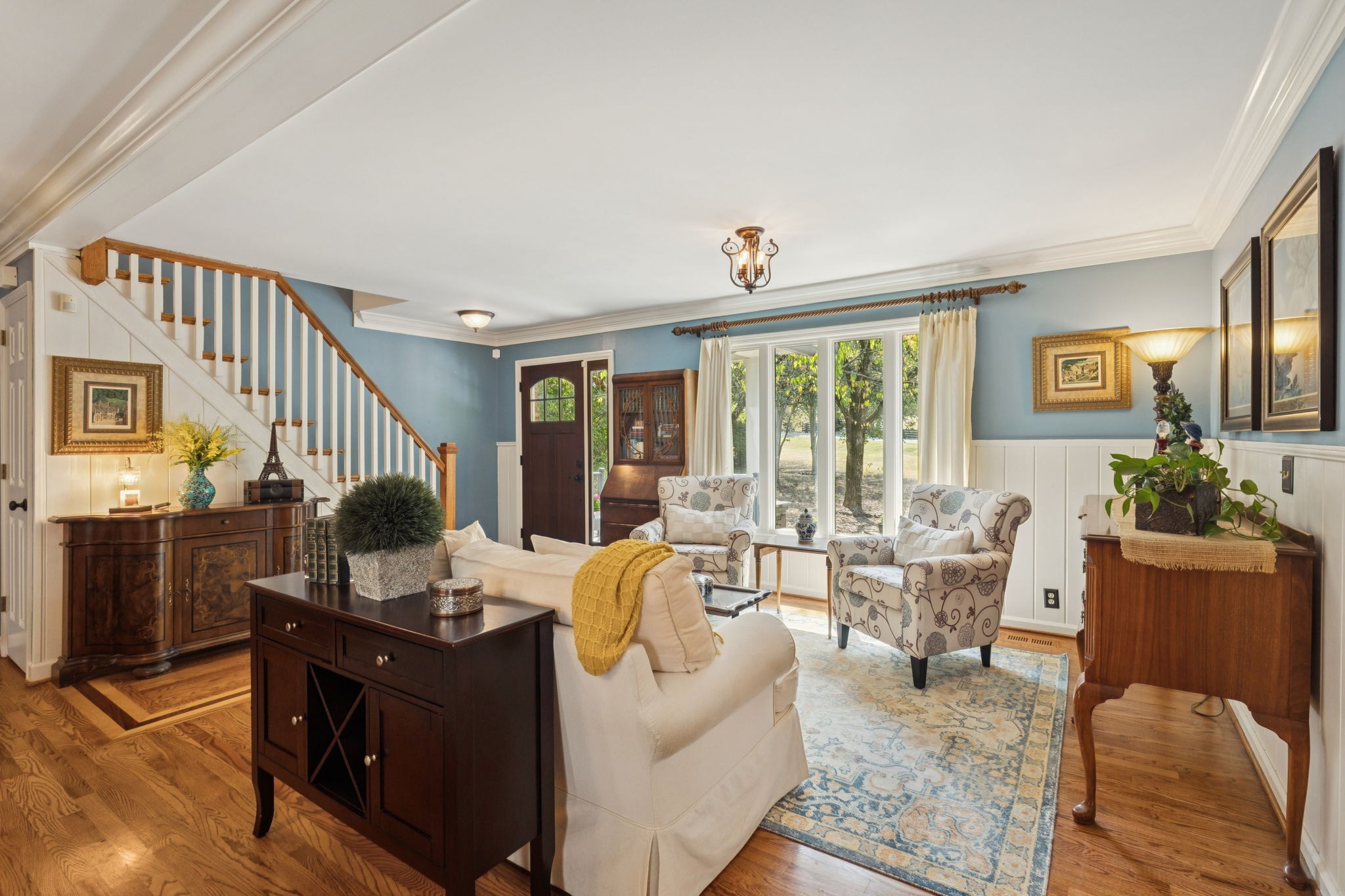 1004 Perkins Ln