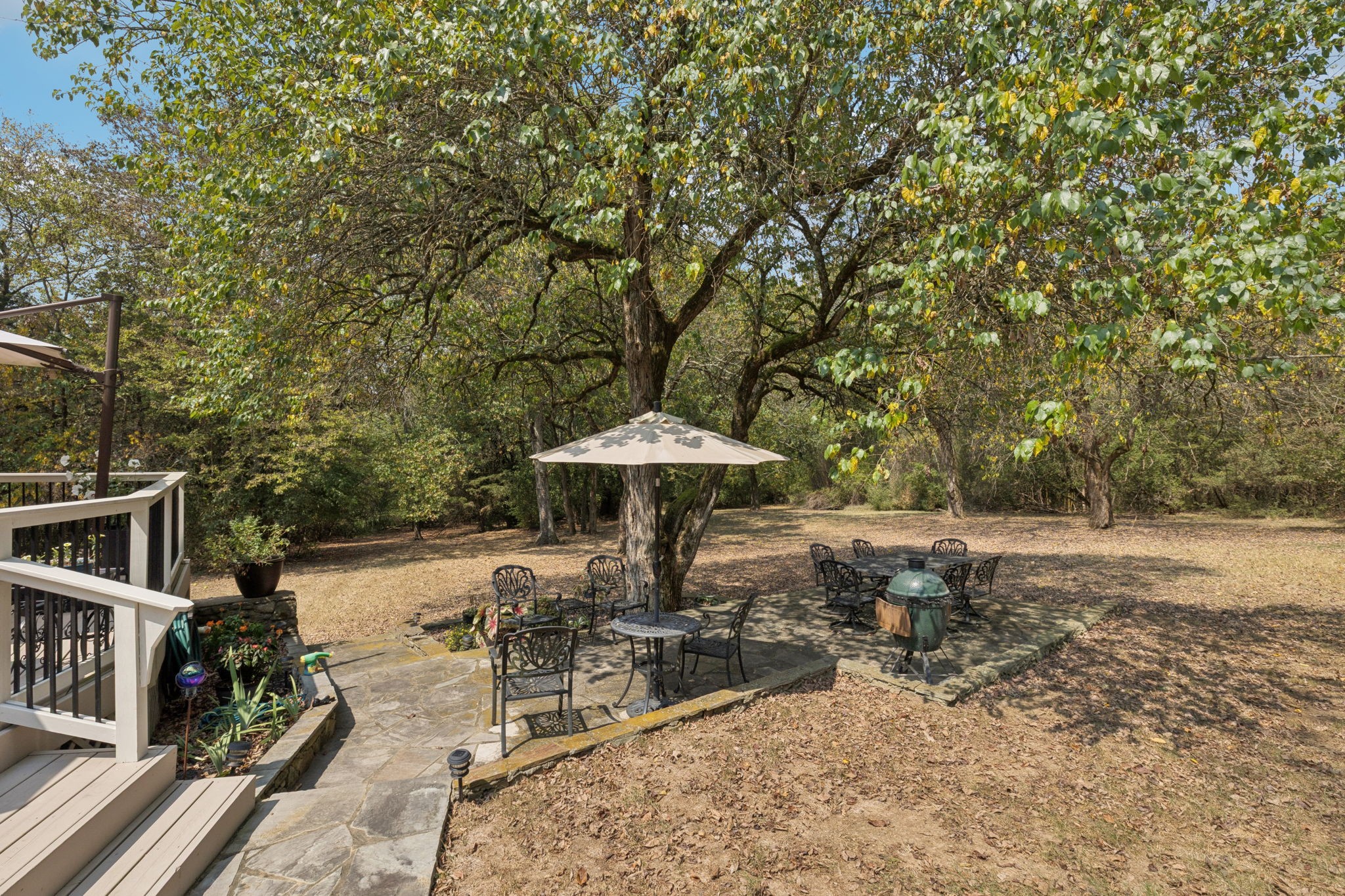 1004 Perkins Ln