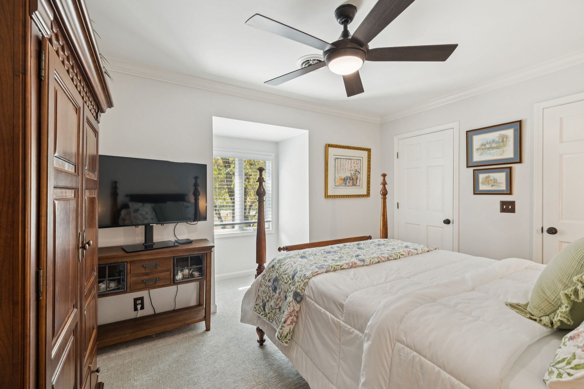 1004 Perkins Ln