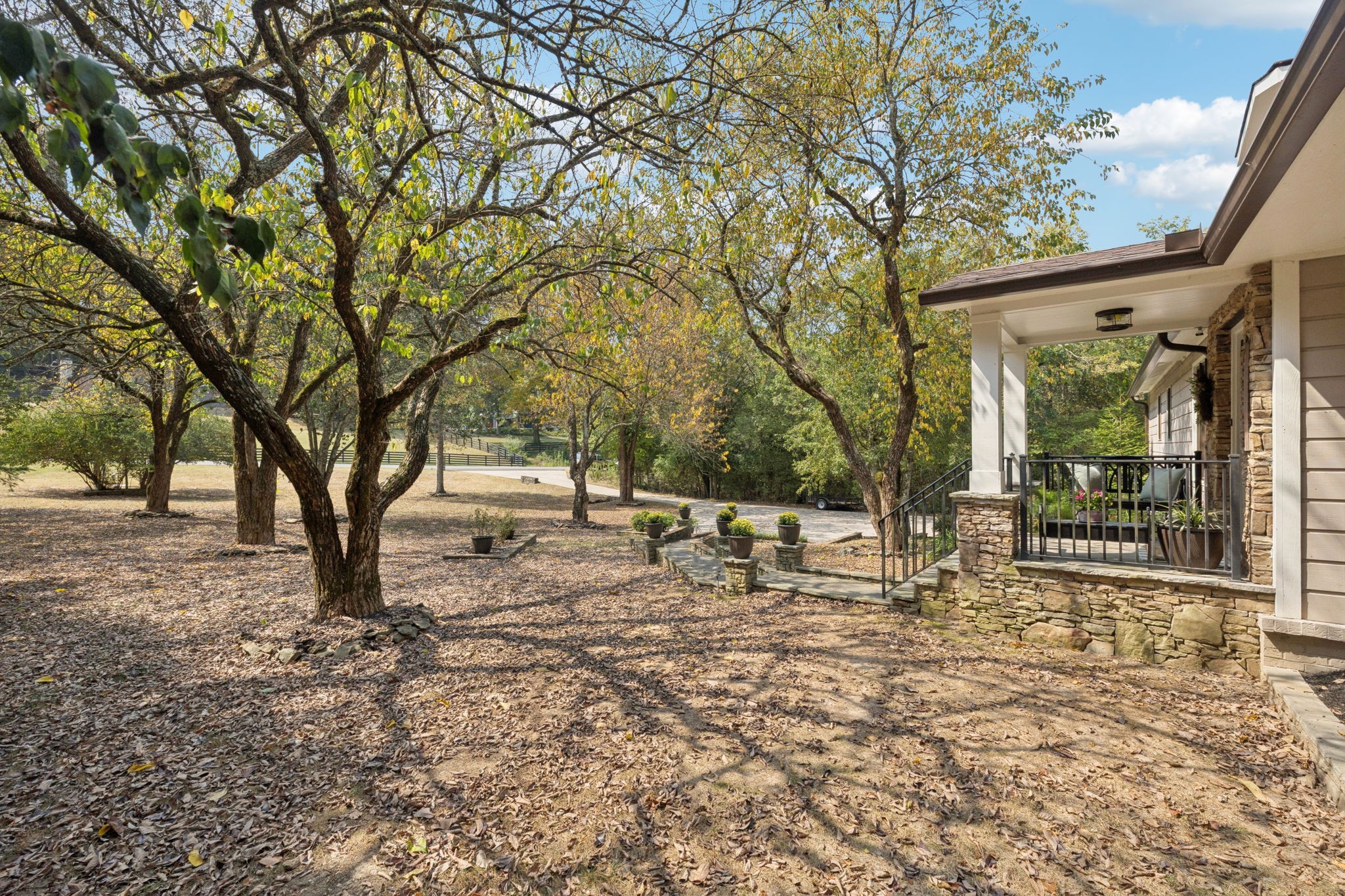 1004 Perkins Ln