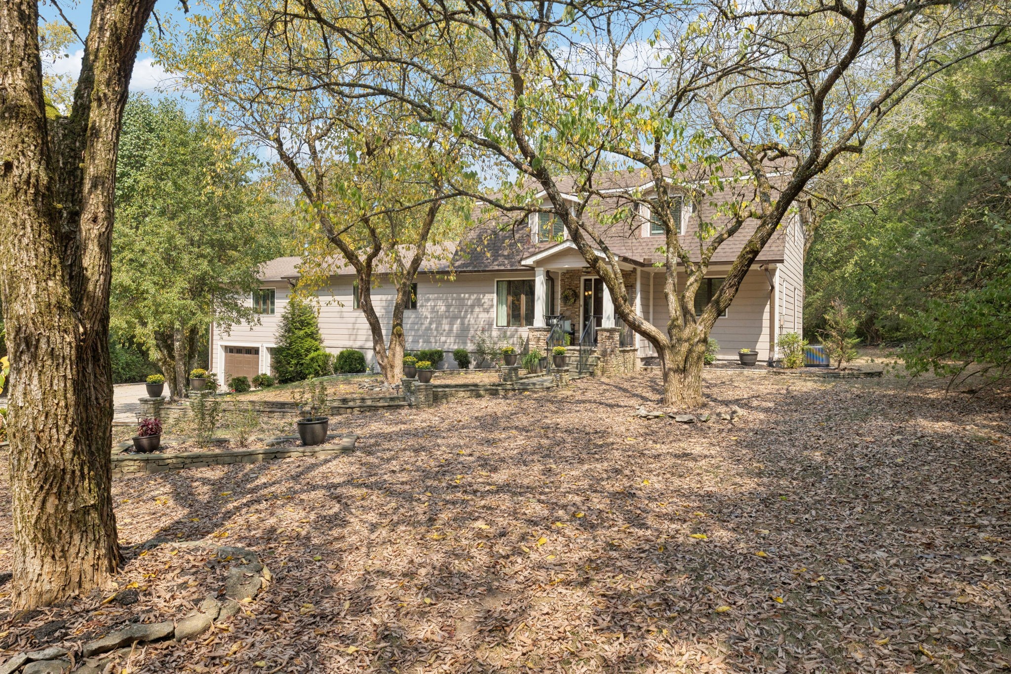 1004 Perkins Ln