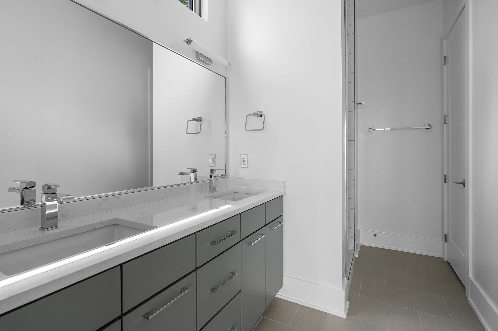 204 Acklen Park Dr Unit: 302
