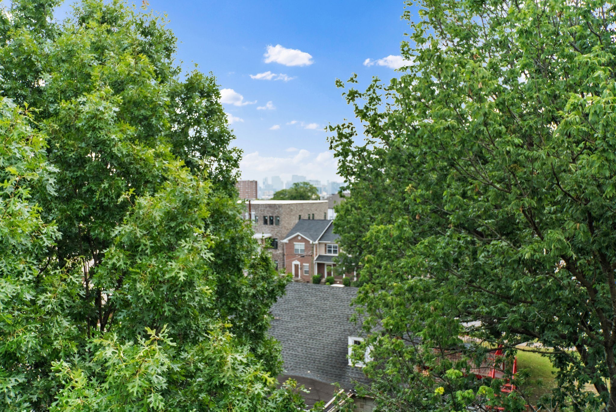 204 Acklen Park Dr Unit: 302