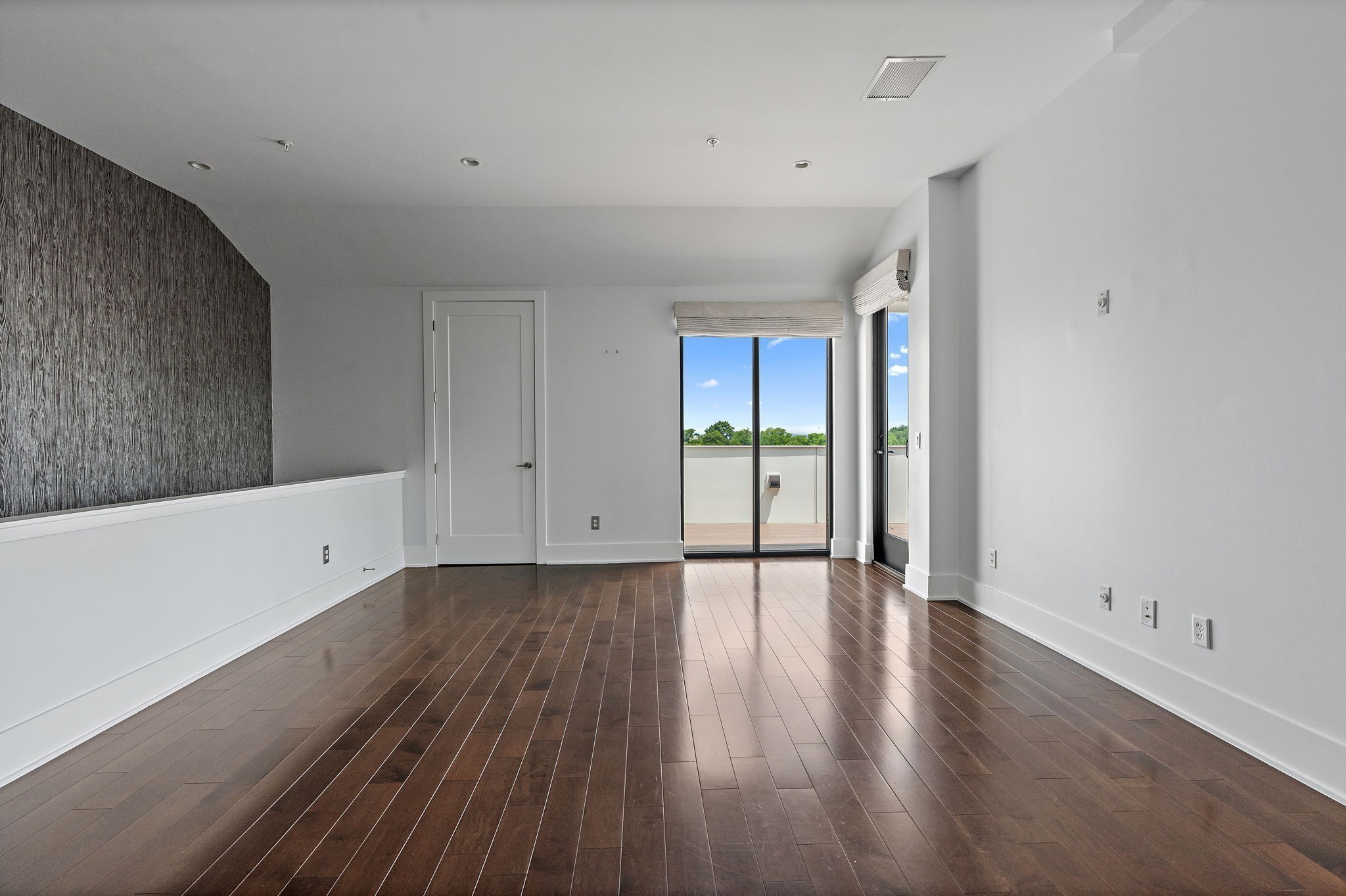 204 Acklen Park Dr Unit: 302