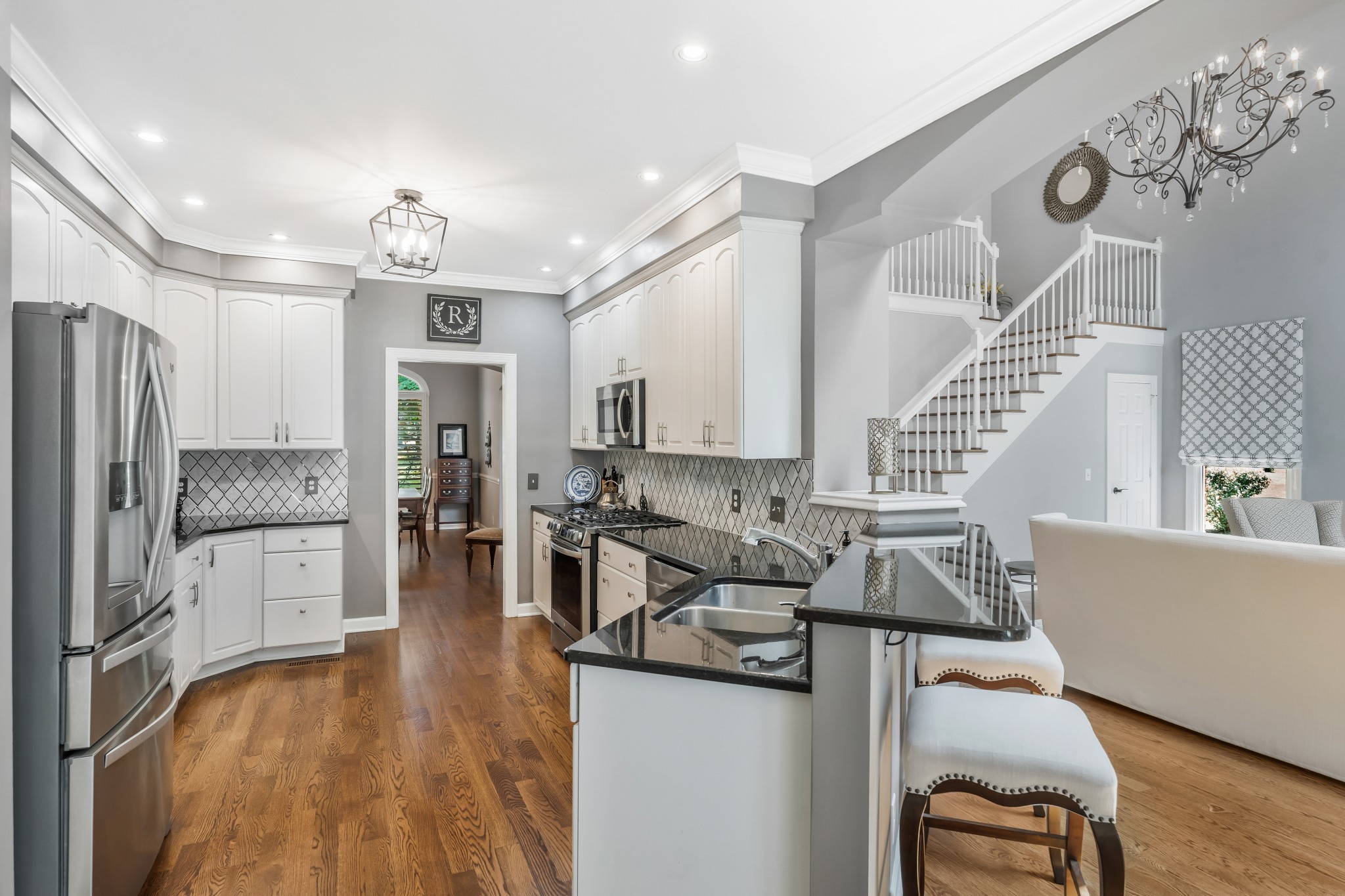 513 Barrington Dr