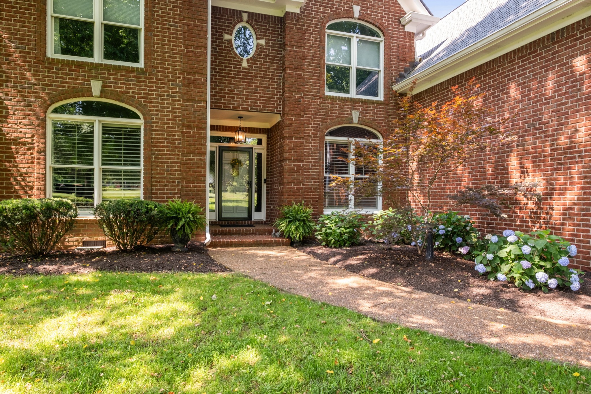 513 Barrington Dr