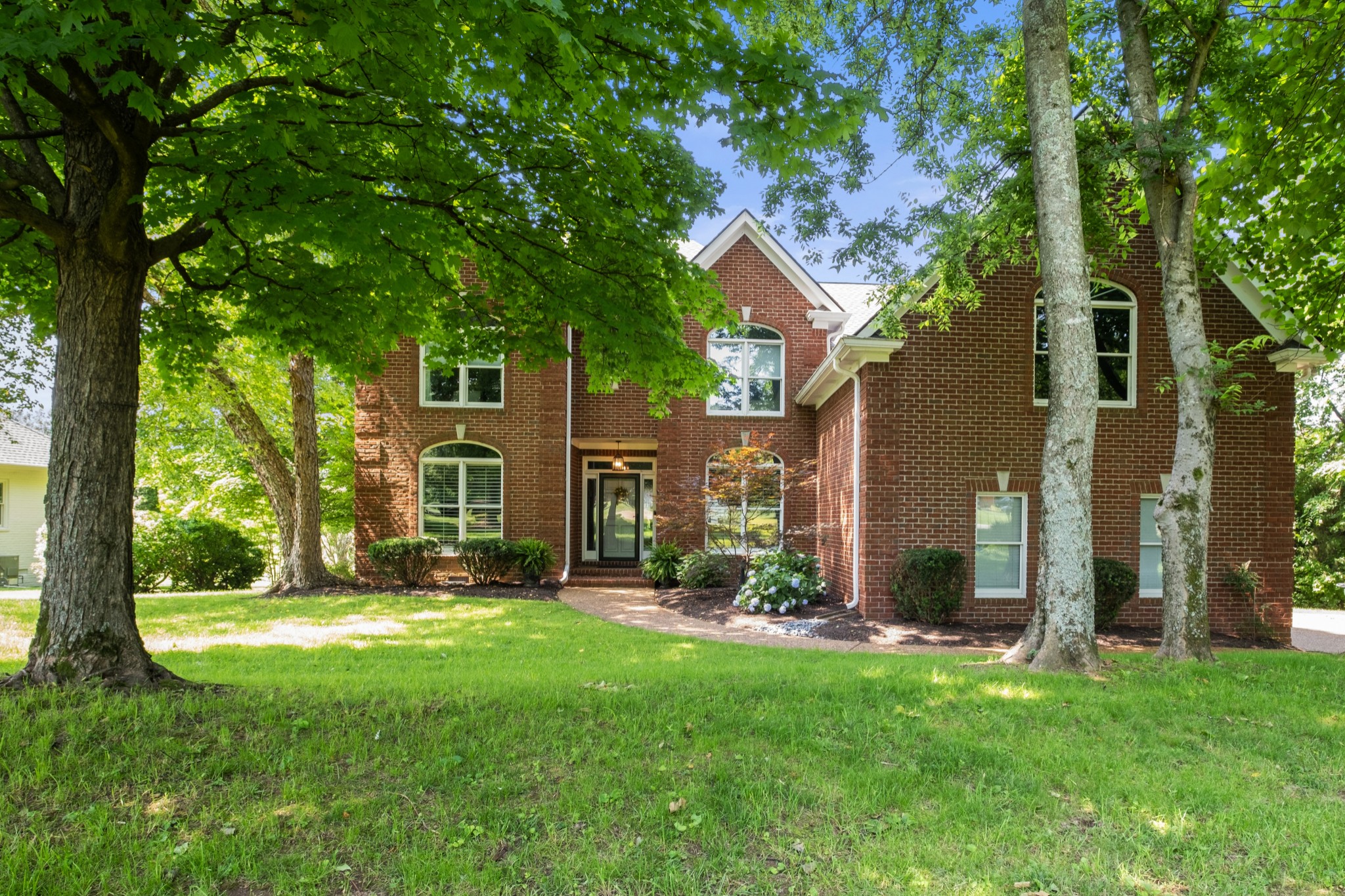 513 Barrington Dr