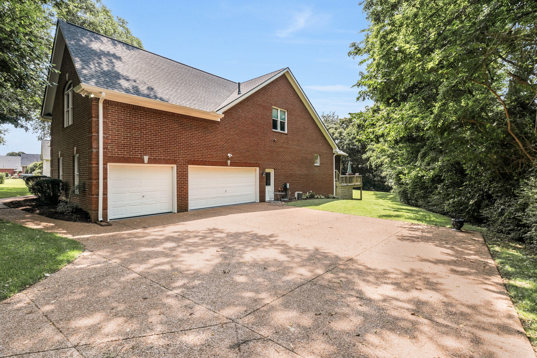 513 Barrington Dr