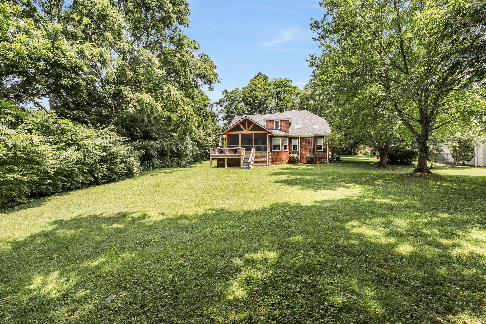 513 Barrington Dr