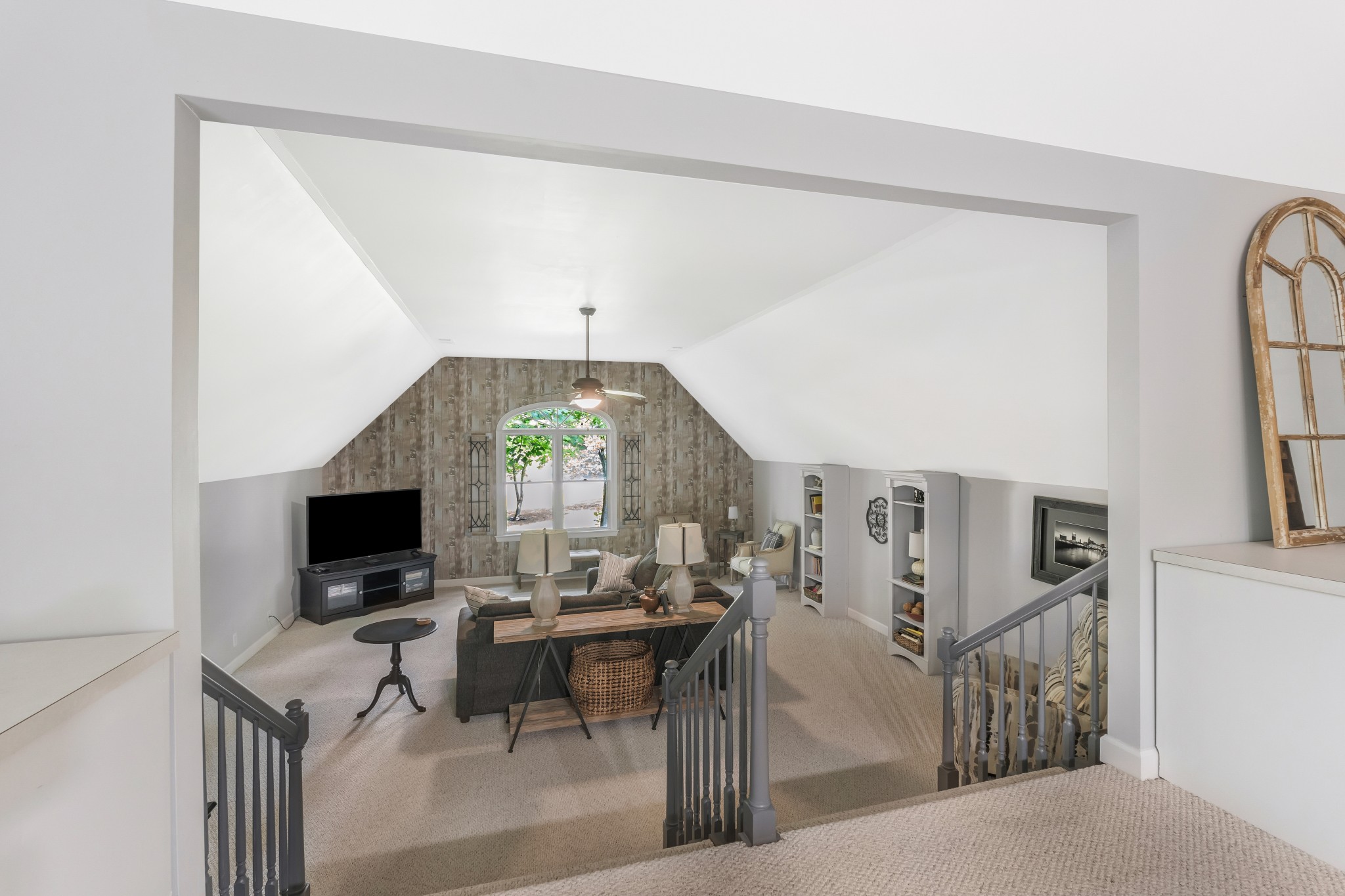 513 Barrington Dr