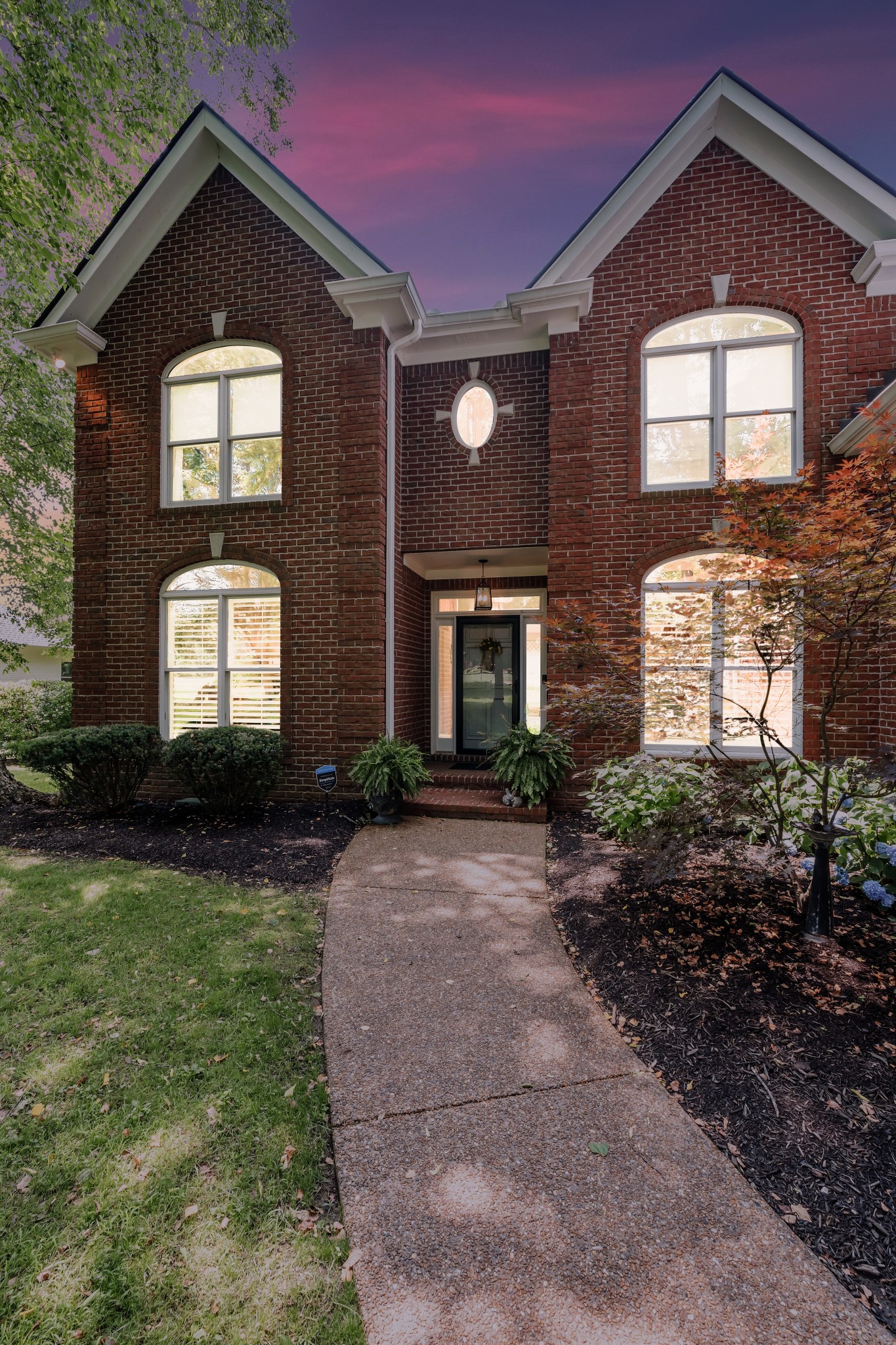 513 Barrington Dr