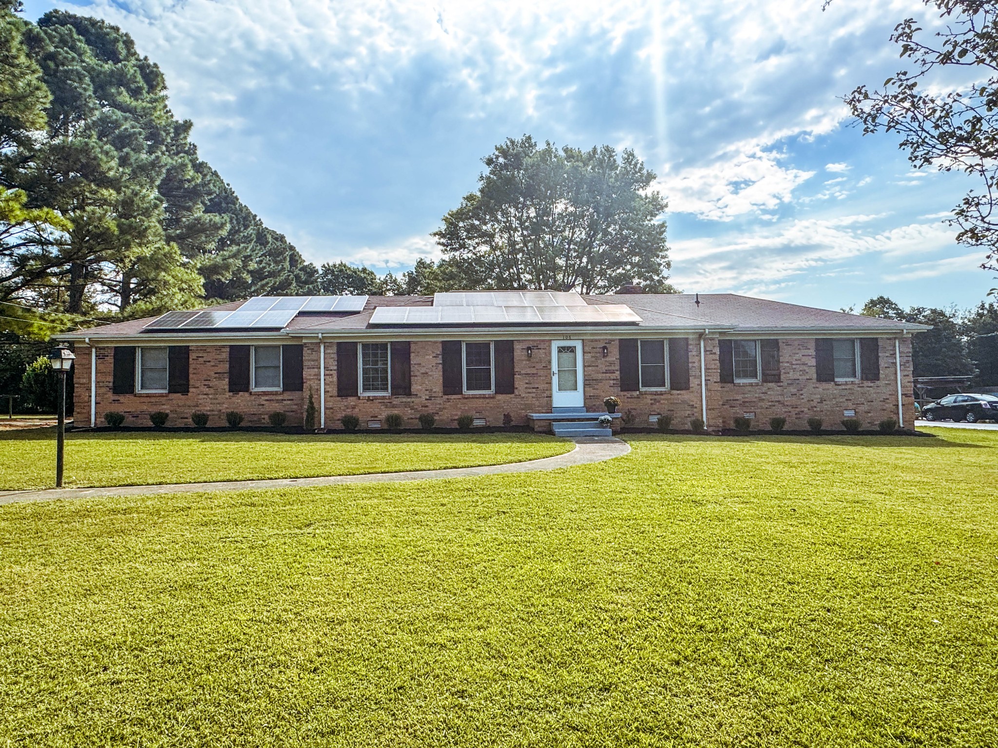 106 Ledgeview Dr