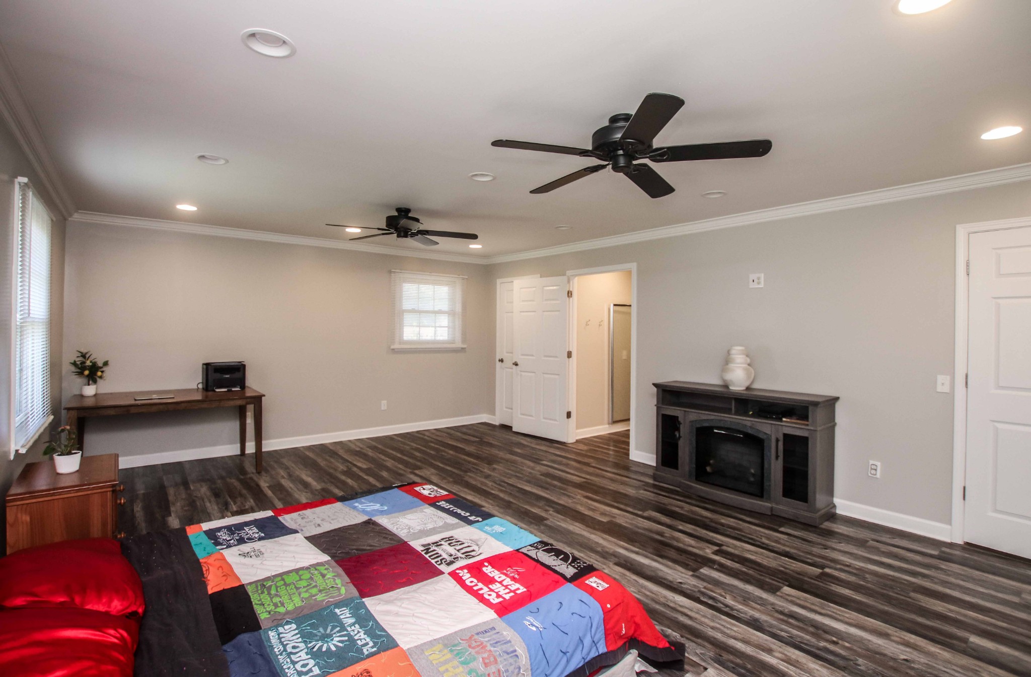 106 Ledgeview Dr