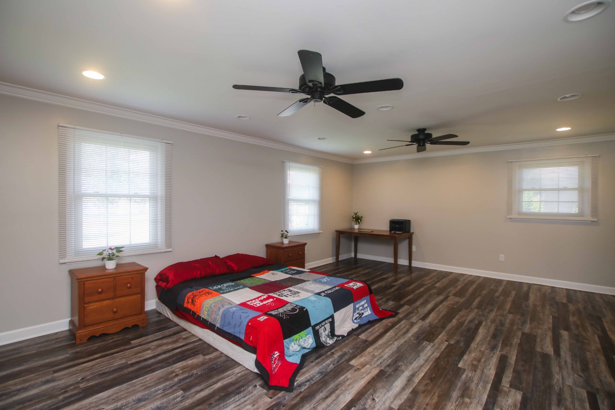 106 Ledgeview Dr
