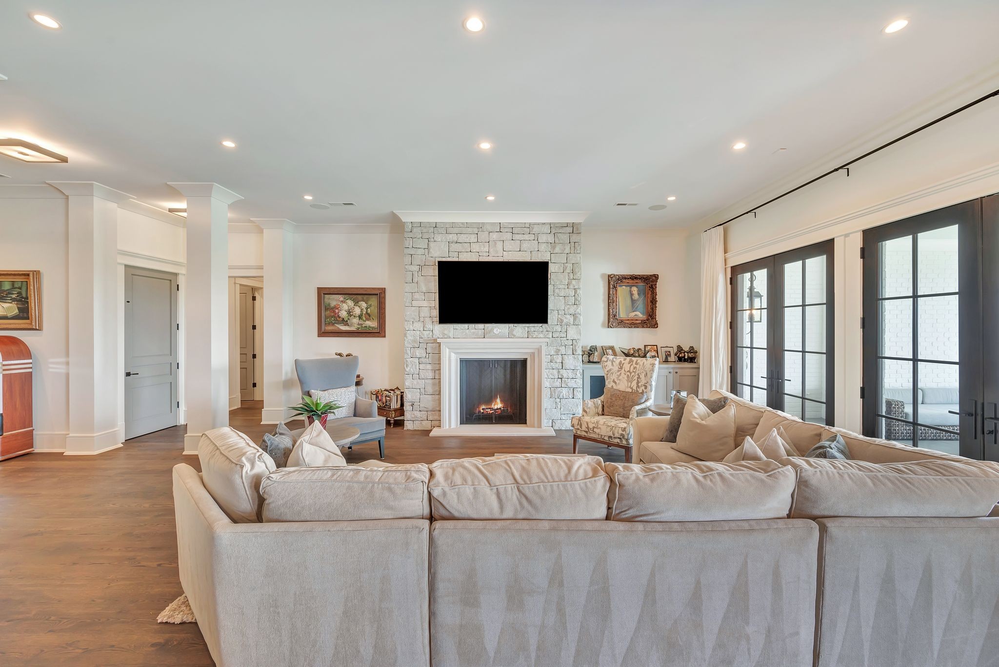 467 Canterbury Rise